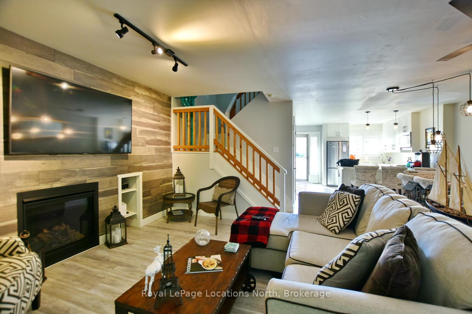 Photo 35 of 592 Oxbow Crescent, Collingwood — HOMEH