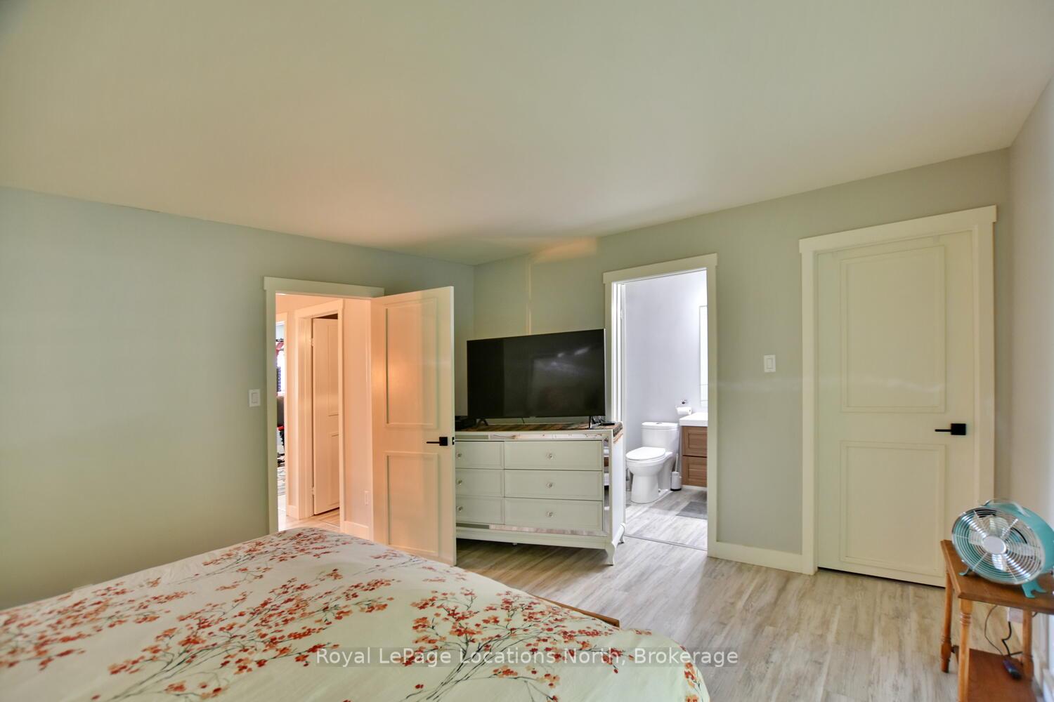Photo 54 of 592 Oxbow Crescent, Collingwood — HOMEH