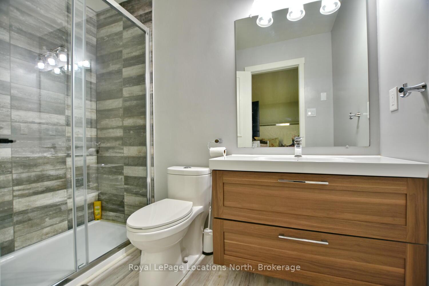 Photo 55 of 592 Oxbow Crescent, Collingwood — HOMEH