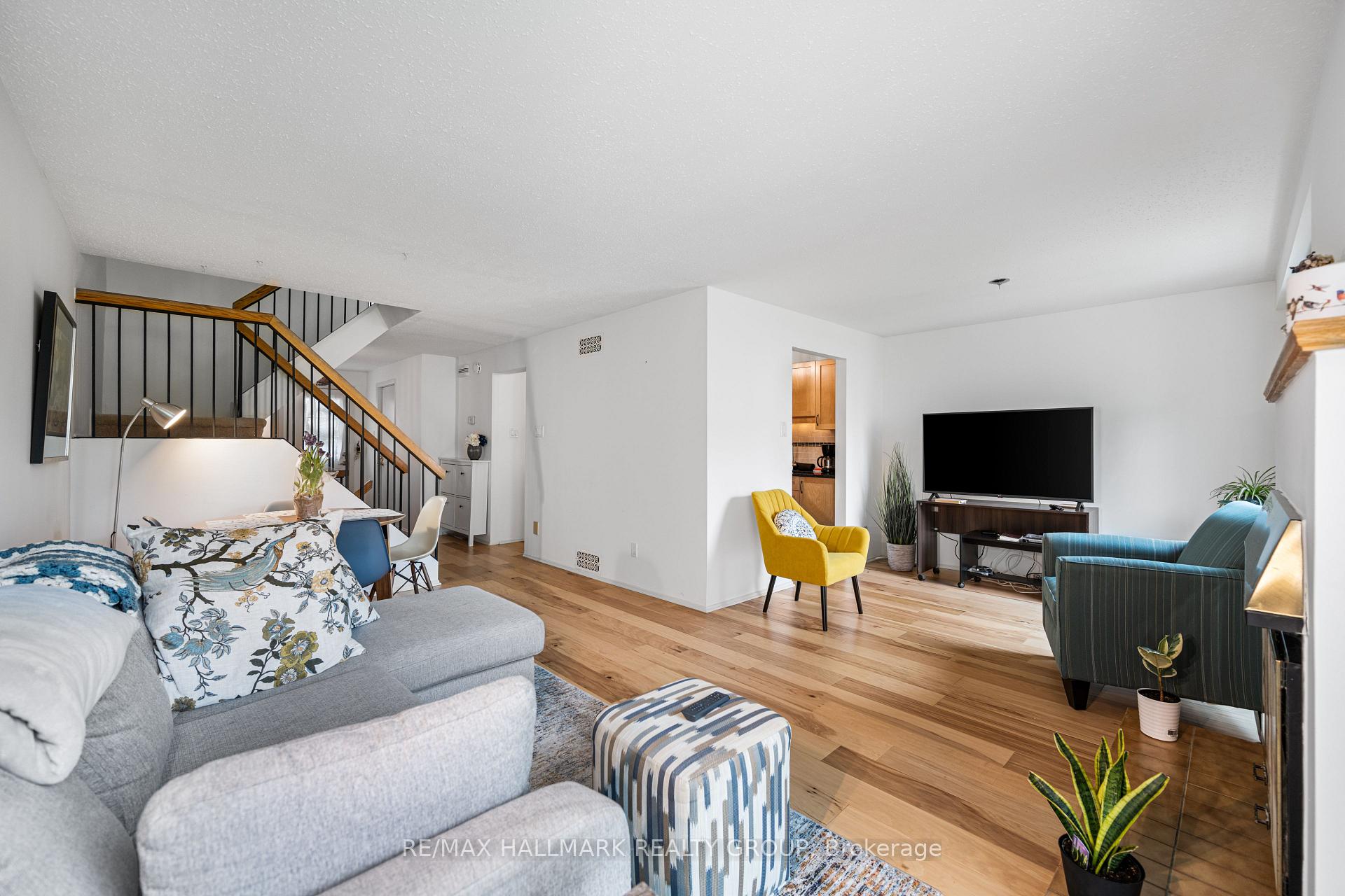 Photo 10 of Unit 139, 3E Castlebrook Lane, Ottawa, Centrepointe — HOMEH