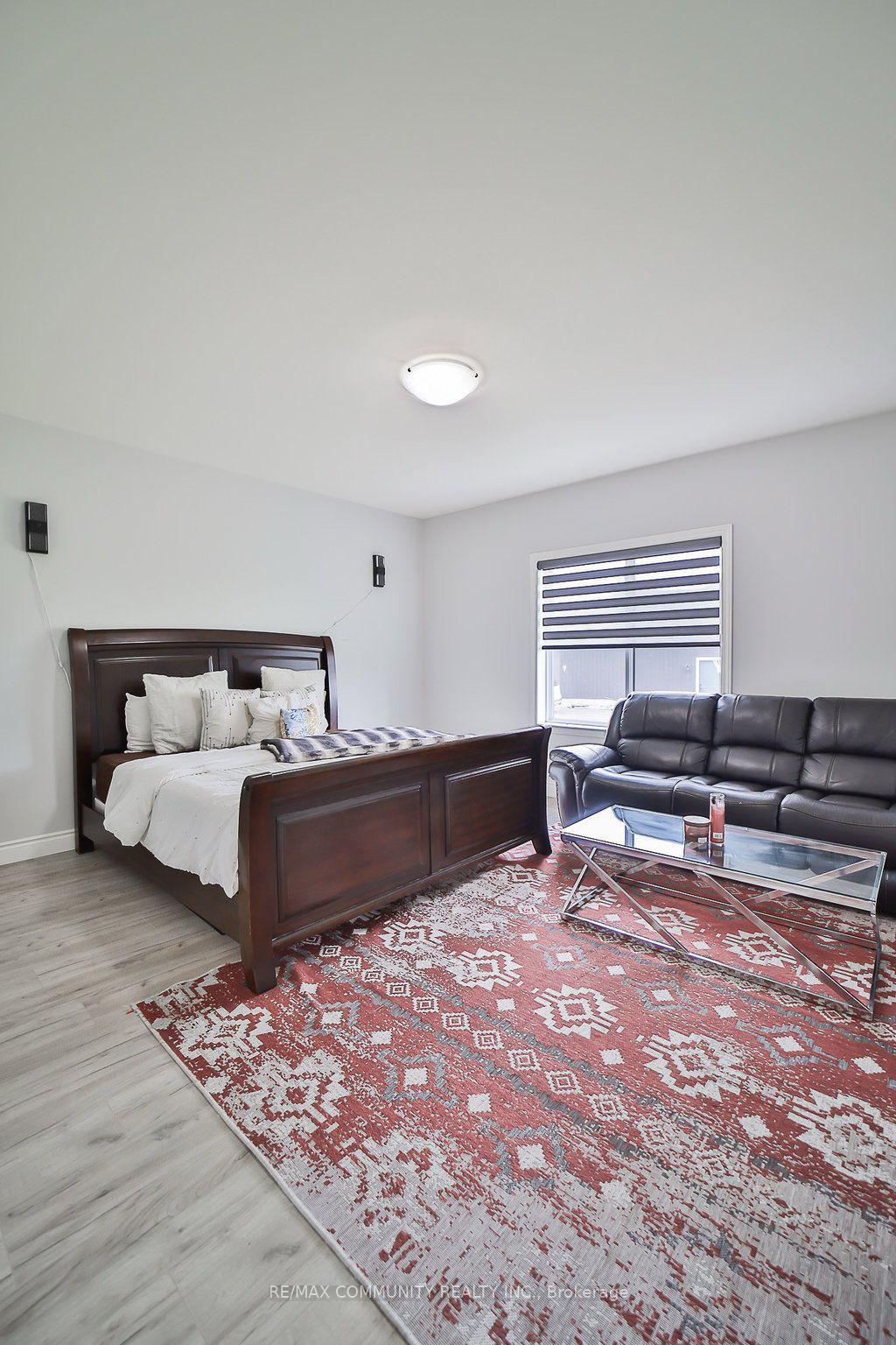 Photo 14 of 98 Hiddenvalley Drive, Belleville, Thurlow Ward — HOMEH