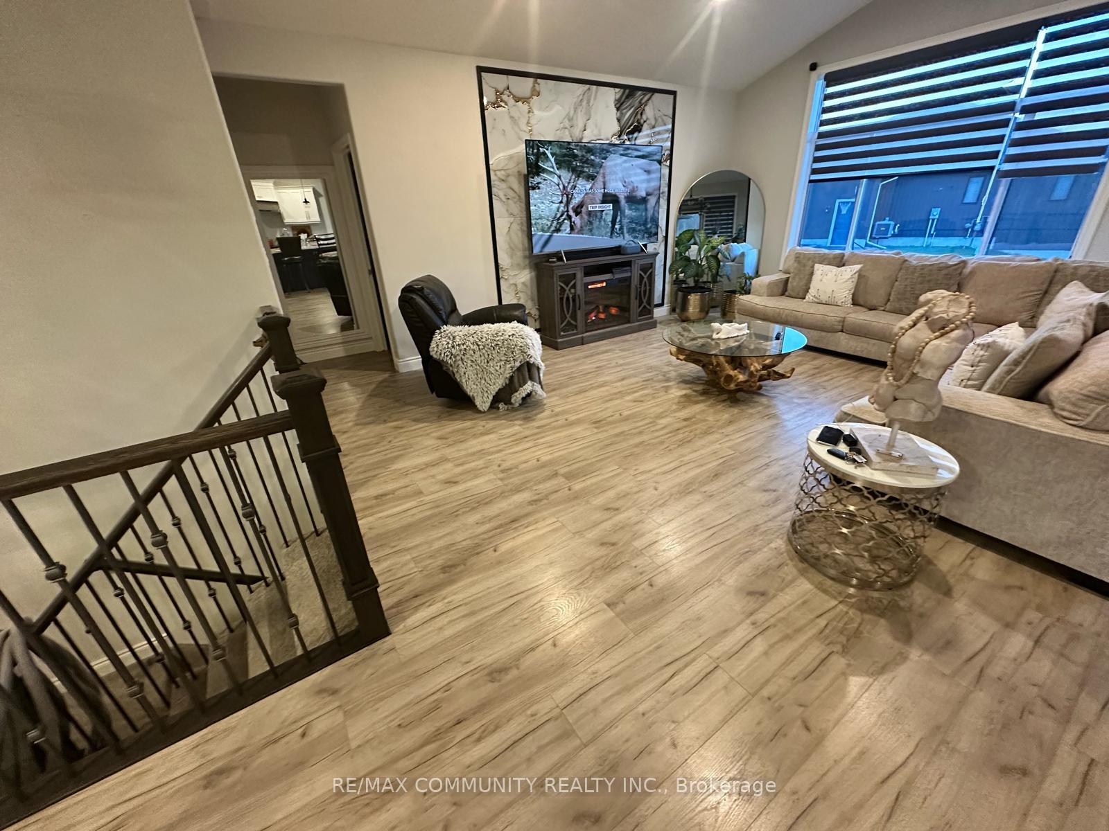 Photo 19 of 98 Hiddenvalley Drive, Belleville, Thurlow Ward — HOMEH