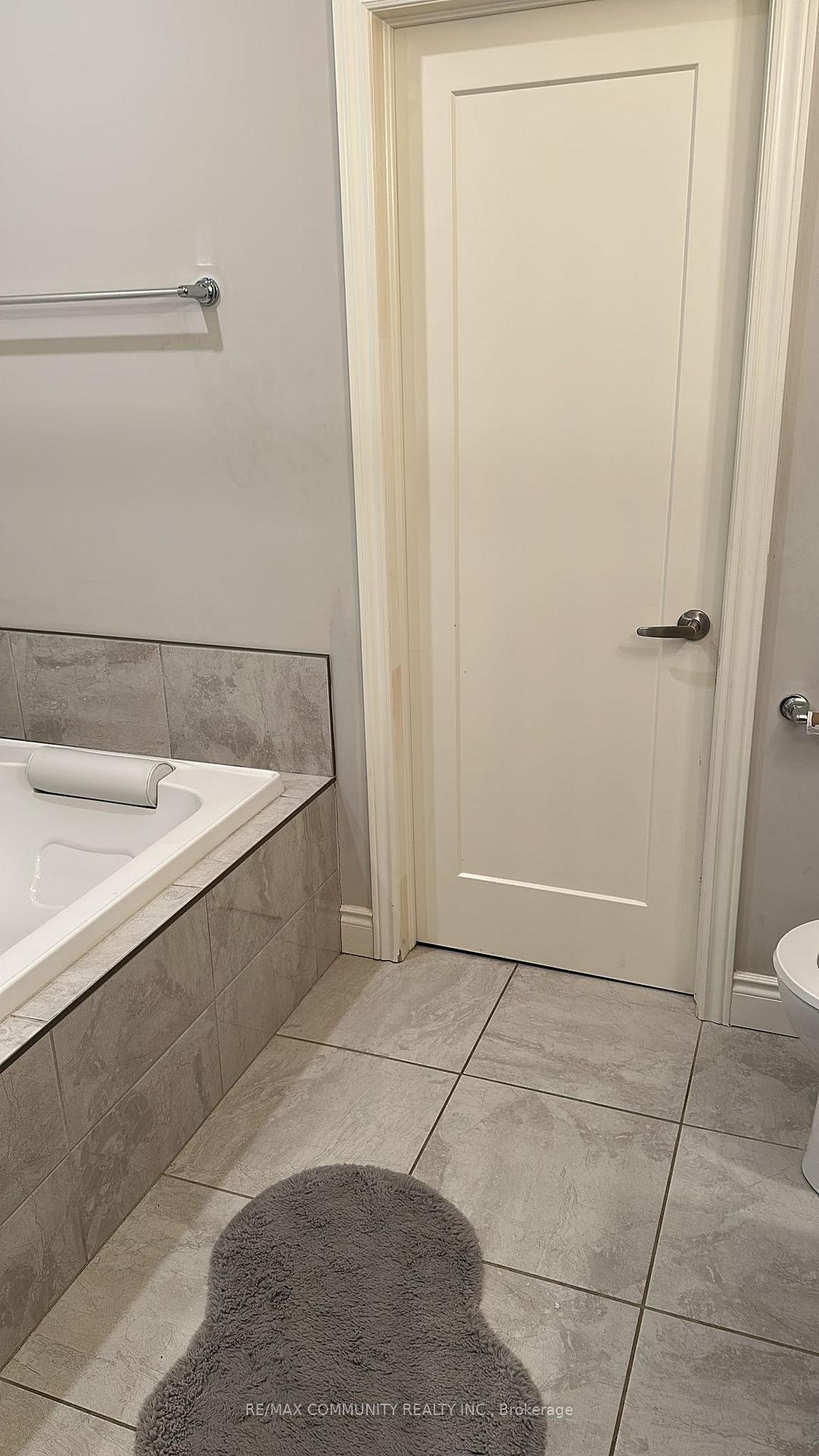Photo 31 of 98 Hiddenvalley Drive, Belleville, Thurlow Ward — HOMEH