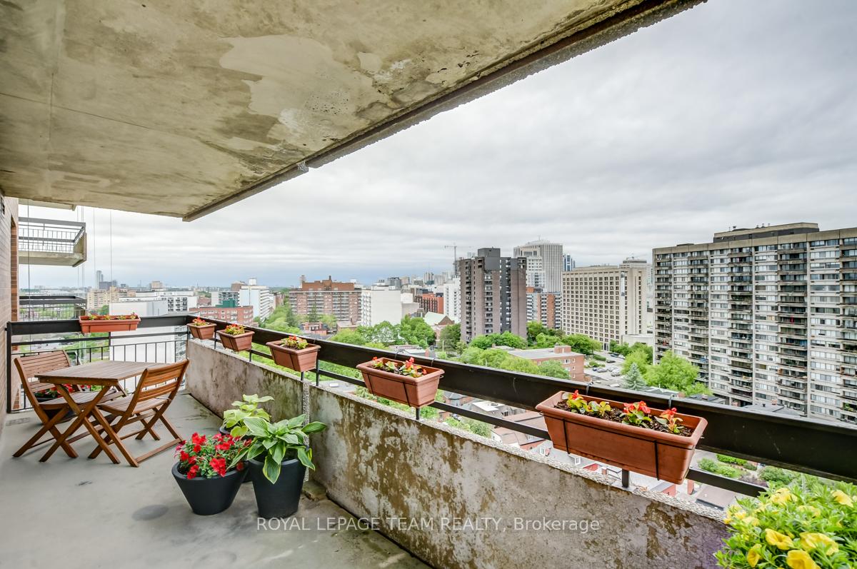 Photo 23 of Unit 1605, 20 The Driveway Drive, Ottawa — HOMEH