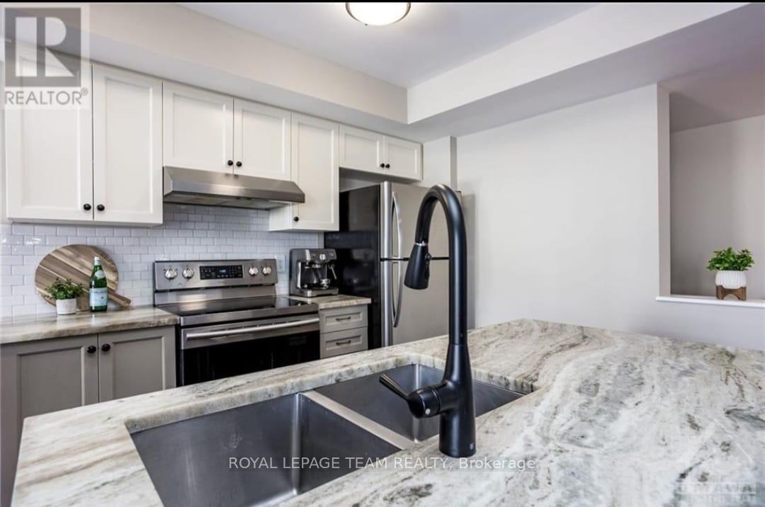 Photo 8 of 207 Infusion Pvt, Ottawa, Barrhaven - Strandherd — HOMEH
