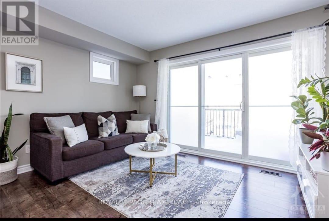 Photo 20 of 207 Infusion Pvt, Ottawa, Barrhaven - Strandherd — HOMEH