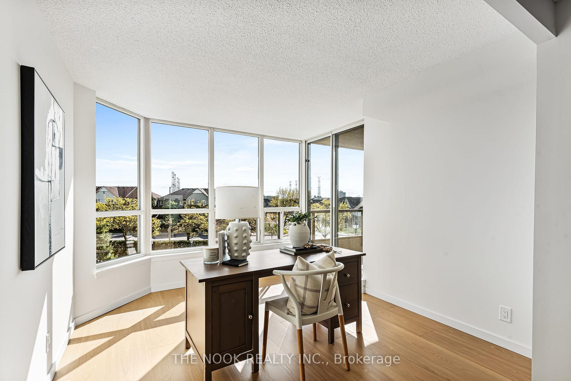 Photo 11 of Unit 303, 1890 Valley Farm Road, Pickering, Town Centre — HOMEH