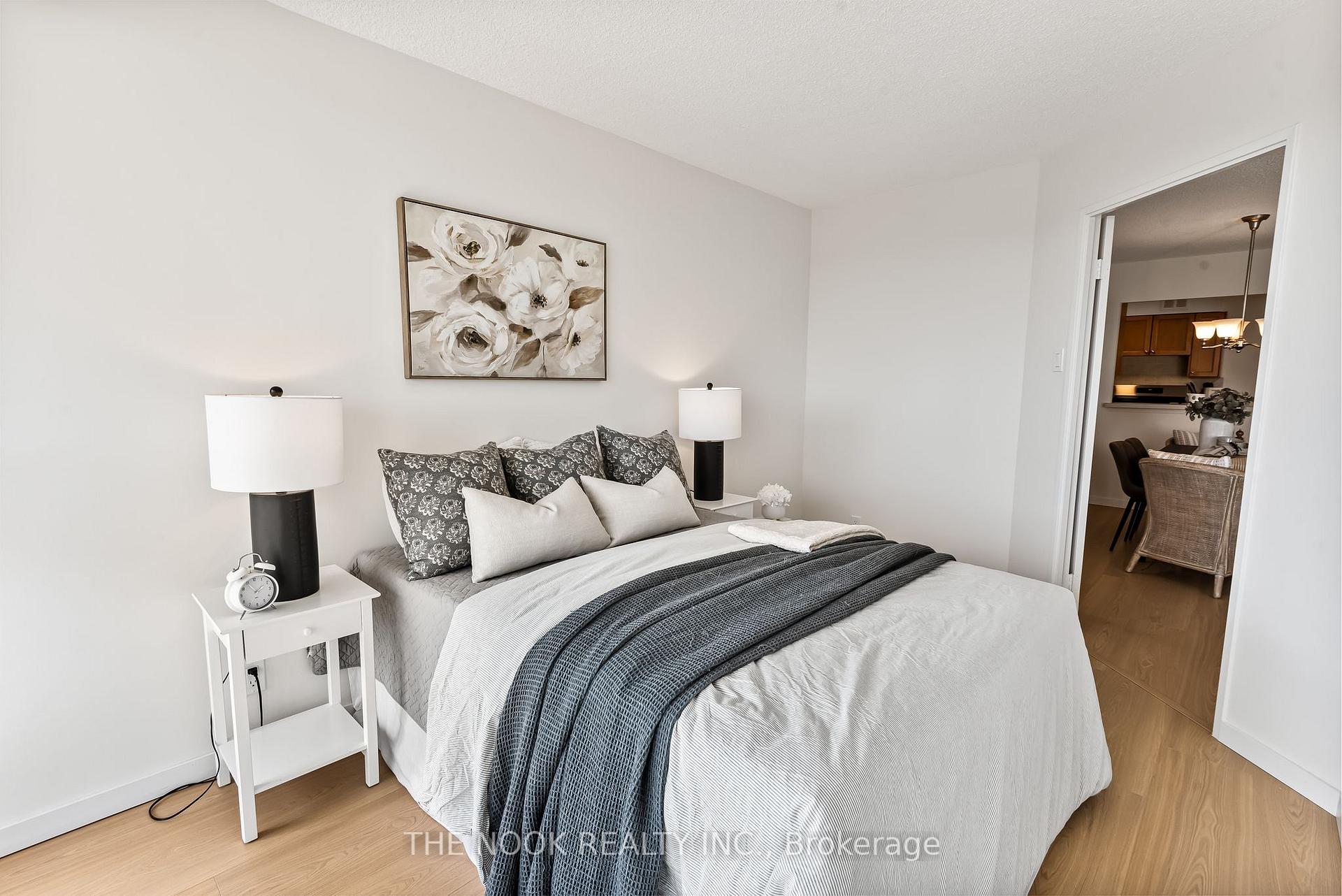 Photo 12 of Unit 303, 1890 Valley Farm Road, Pickering, Town Centre — HOMEH