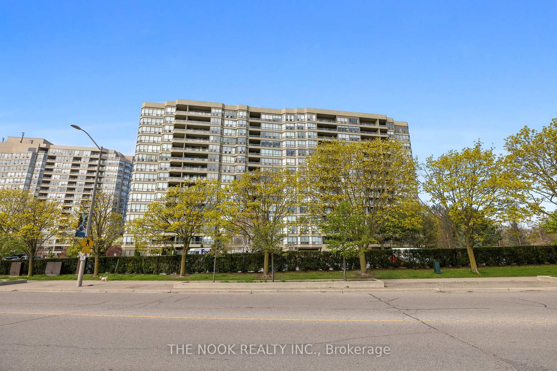 Photo 36 of Unit 303, 1890 Valley Farm Road, Pickering, Town Centre — HOMEH