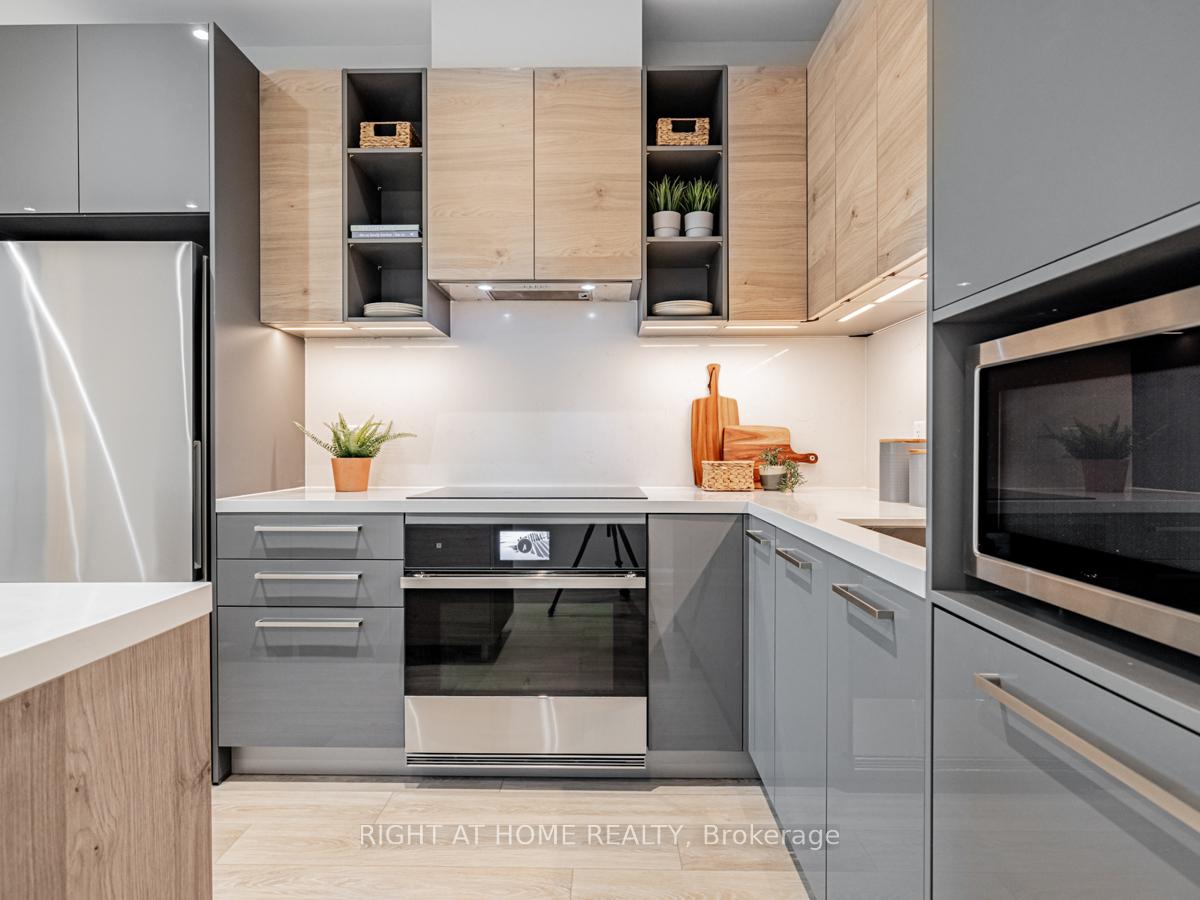 Photo 2 of Unit 2109B, 38 Gandhi Lane, Markham, Commerce Valley — HOMEH