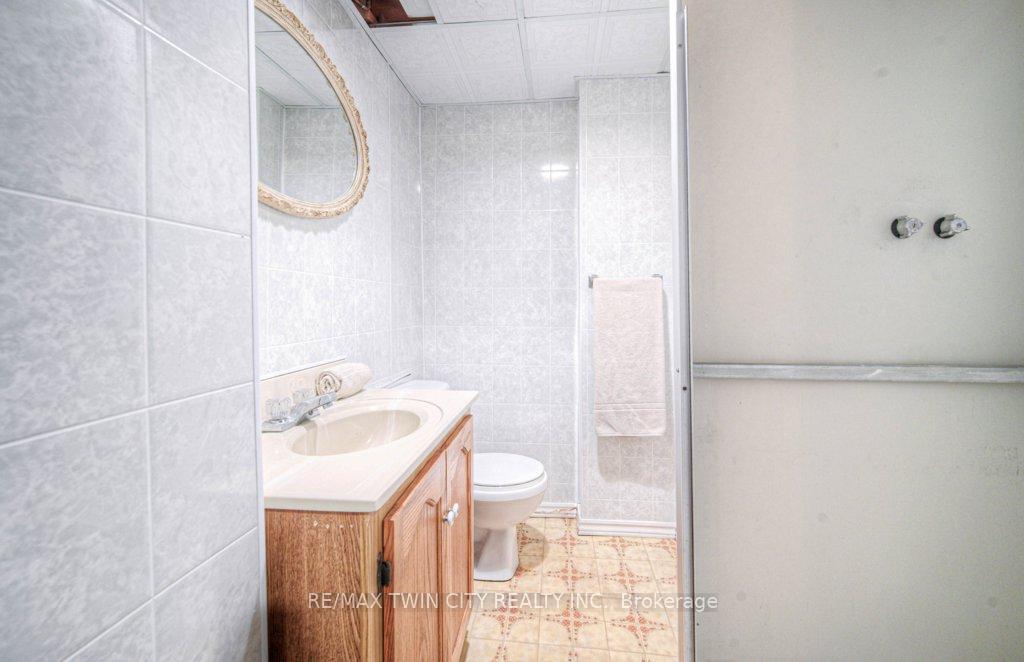 Photo 29 of Unit 6, 80 Old Country Drive, Kitchener — HOMEH