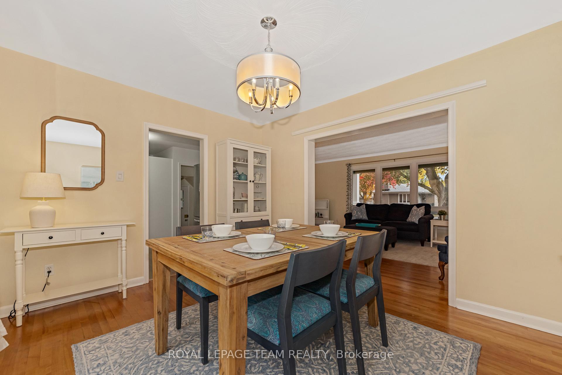 Photo 10 of 1195 Major Street, Ottawa, Bel Air Park — HOMEH