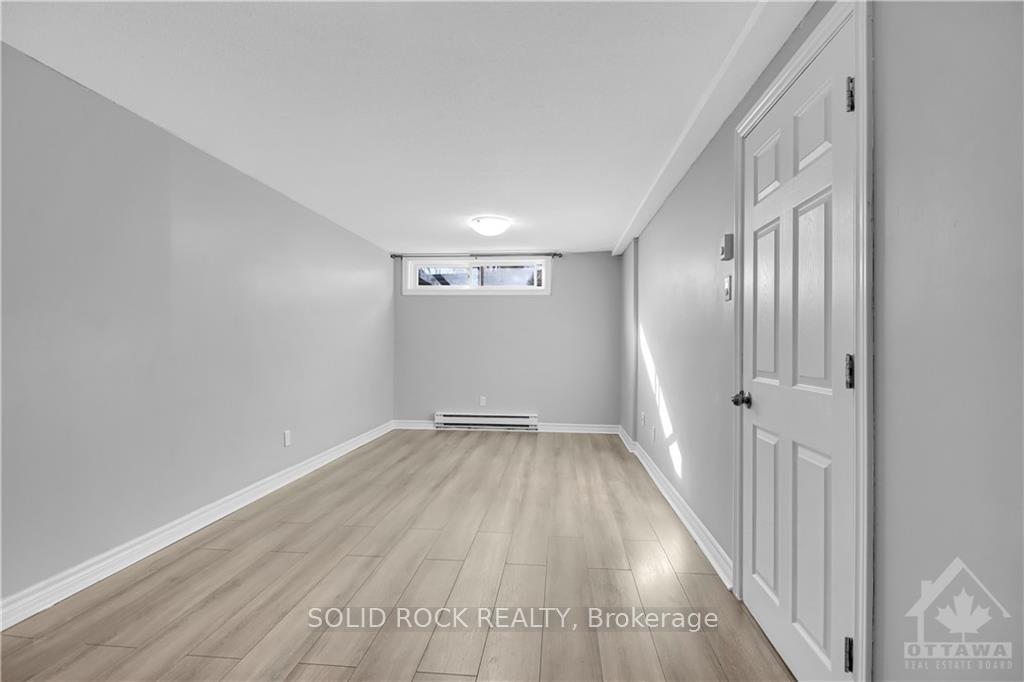 Photo 42 of 2927 Fairlea Crescent, Ottawa, Heron Gate/Industrial Park — HOMEH