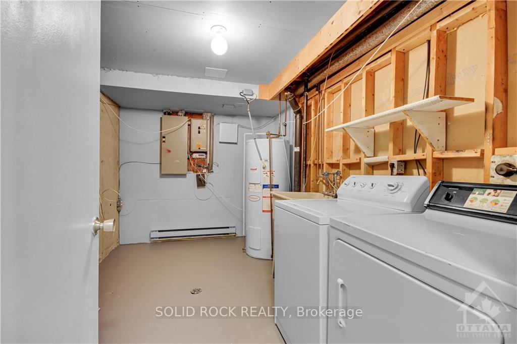 Photo 45 of 2927 Fairlea Crescent, Ottawa, Heron Gate/Industrial Park — HOMEH