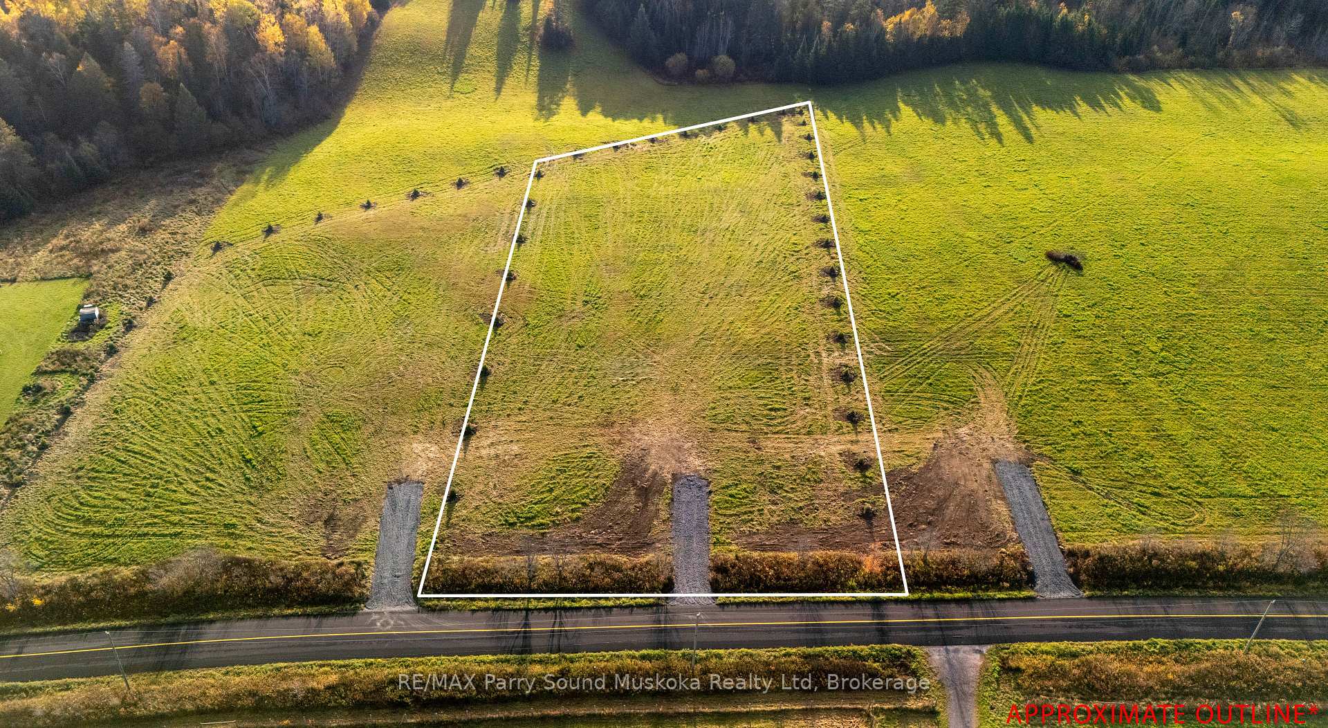 Photo 3 of 269 Balsam Road, McKellar — HOMEH