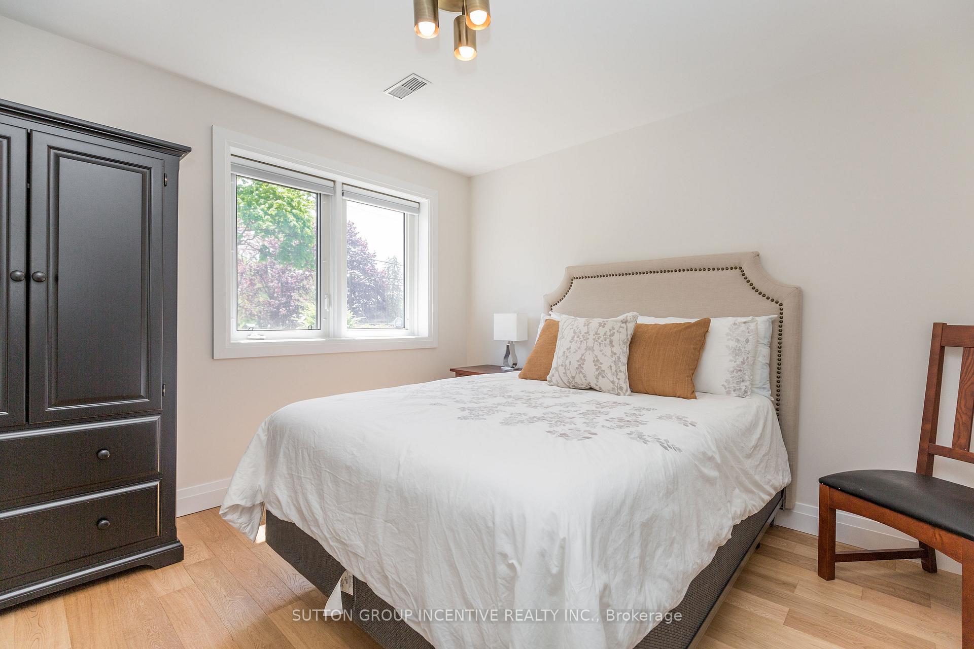 Photo 22 of 296 Codrington Street, Barrie, Codrington — HOMEH
