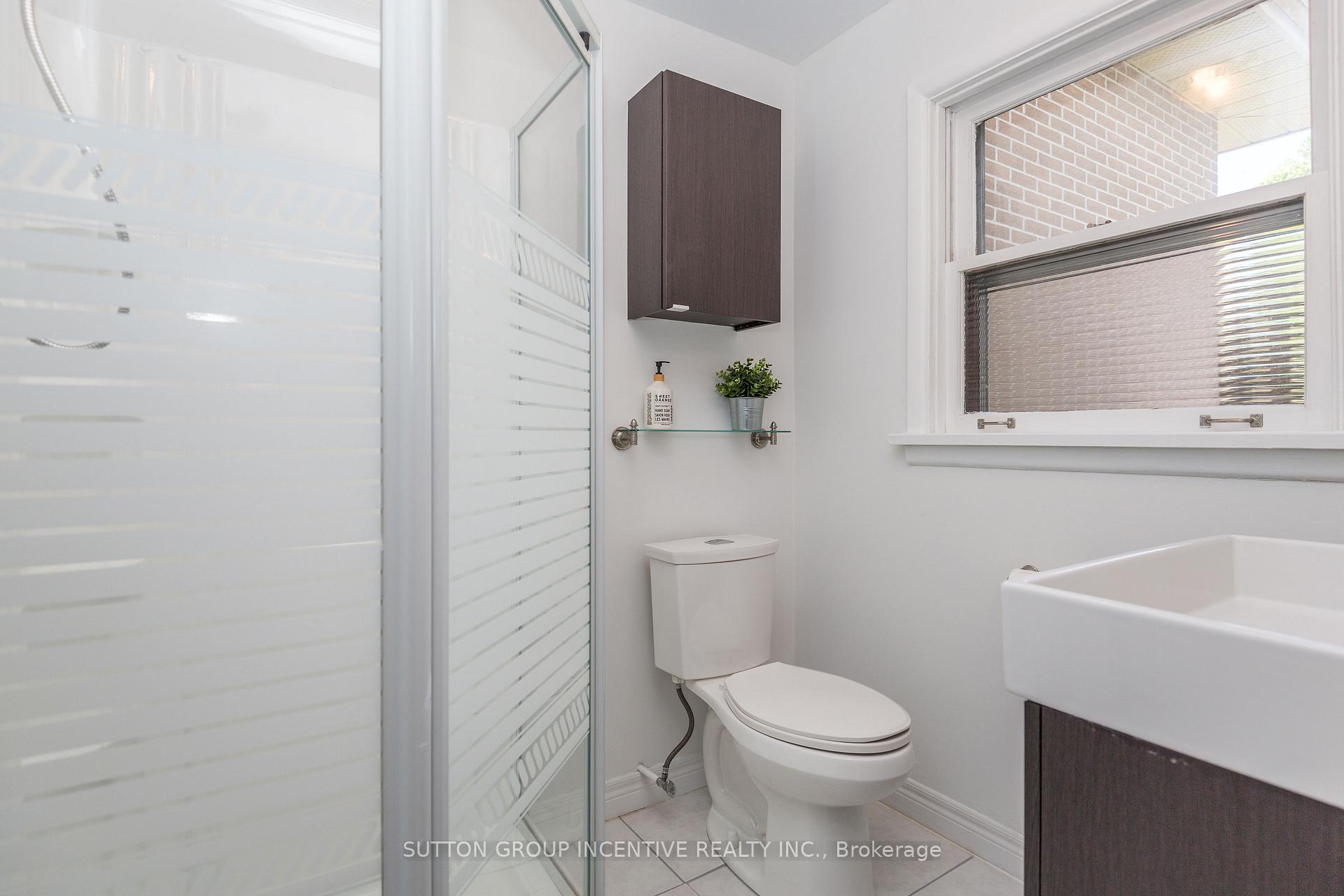 Photo 23 of 296 Codrington Street, Barrie, Codrington — HOMEH