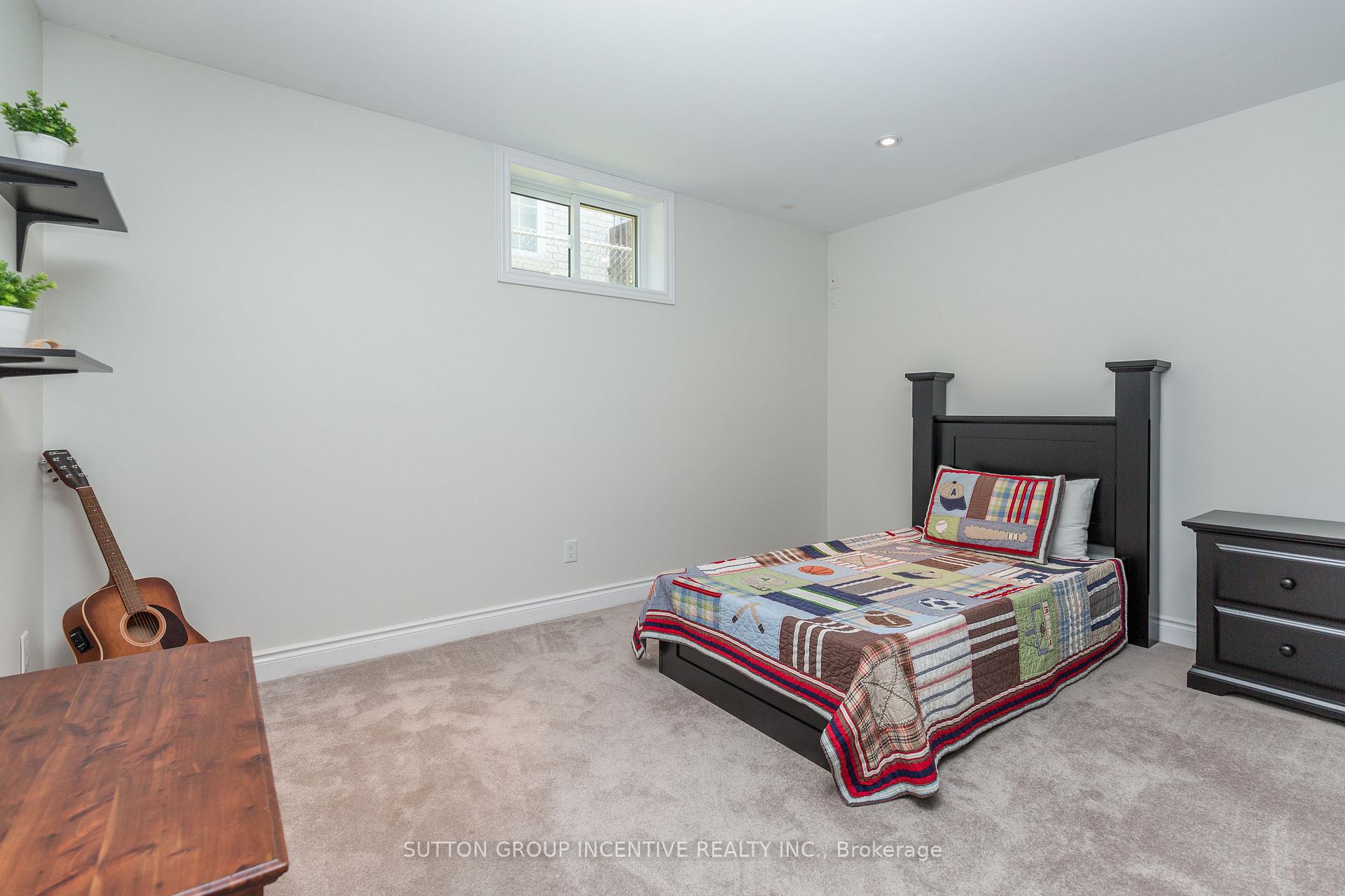 Photo 27 of 296 Codrington Street, Barrie, Codrington — HOMEH