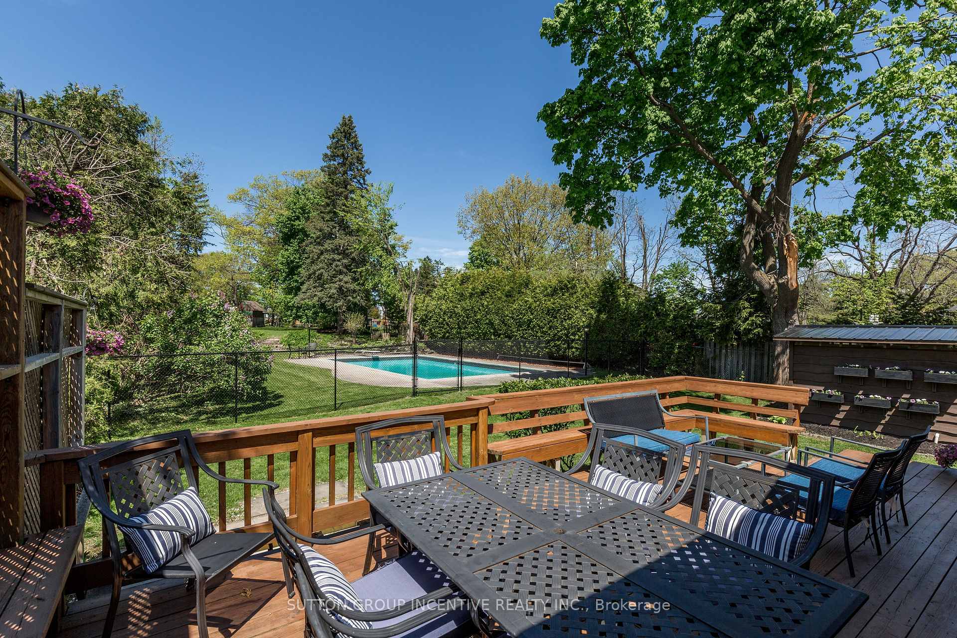 Photo 31 of 296 Codrington Street, Barrie, Codrington — HOMEH