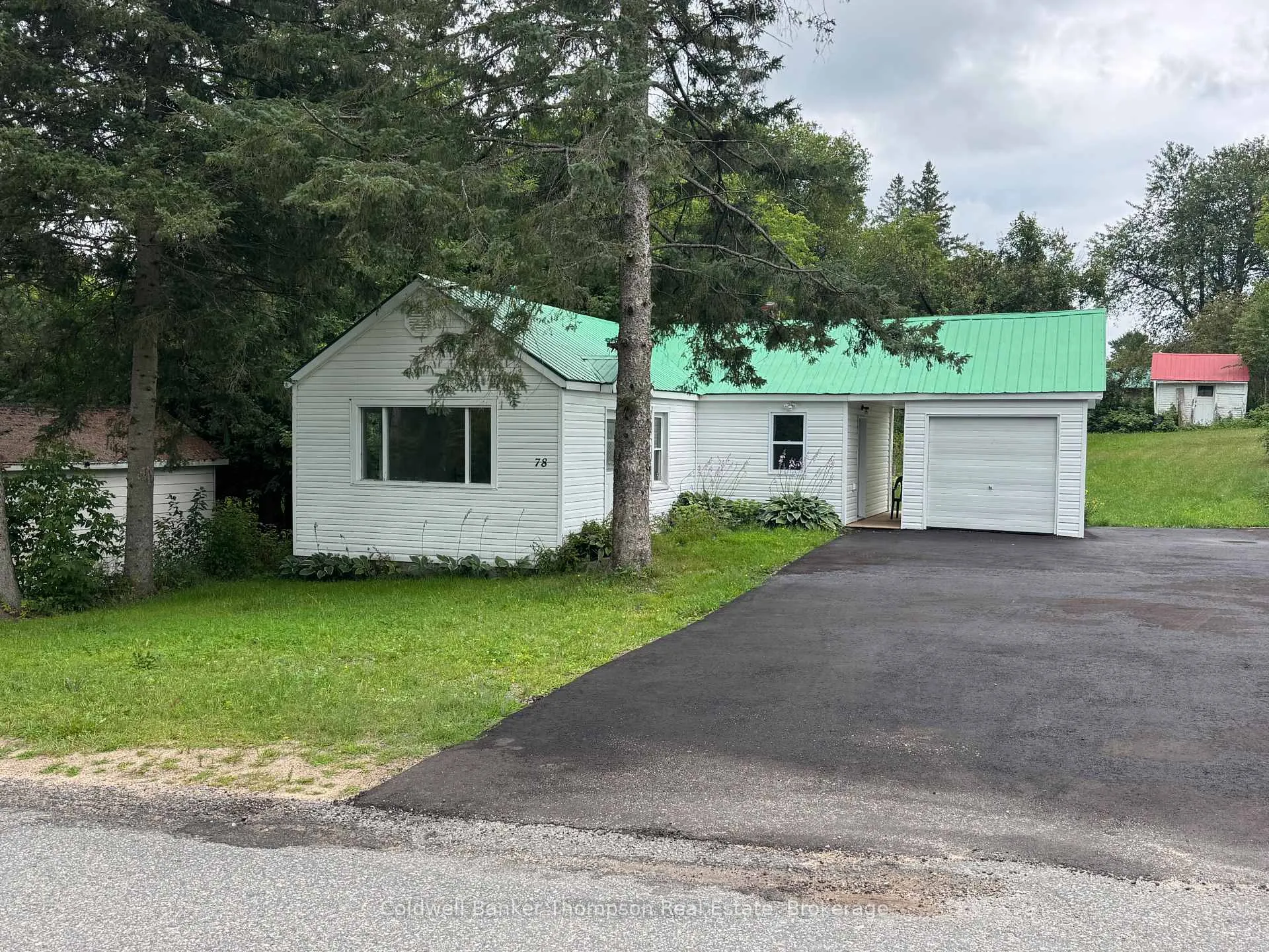 Photo 1 of 78 James Street E, Burk's Falls — HOMEH