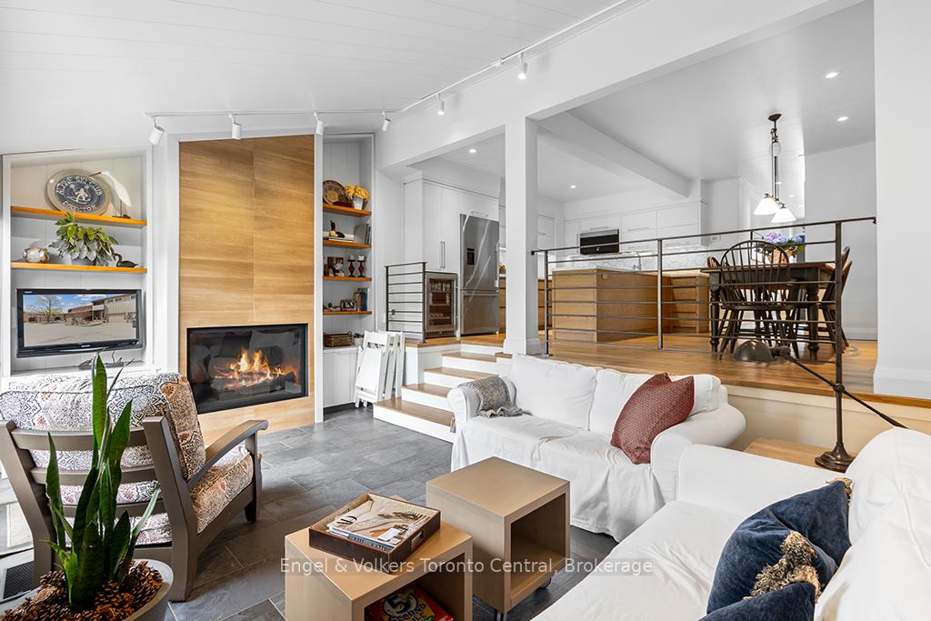 Photo 2 of 559 Tenth Street, Collingwood — HOMEH
