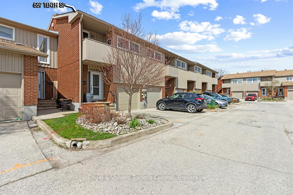Photo 7 of 559 Tenth Street, Collingwood — HOMEH