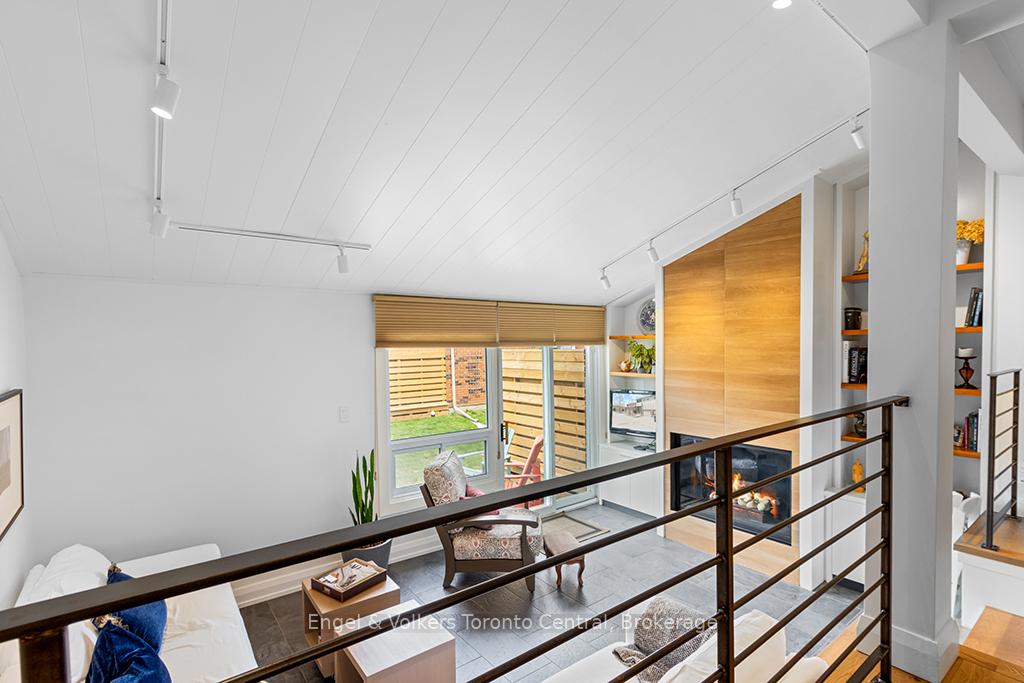 Photo 18 of 559 Tenth Street, Collingwood — HOMEH