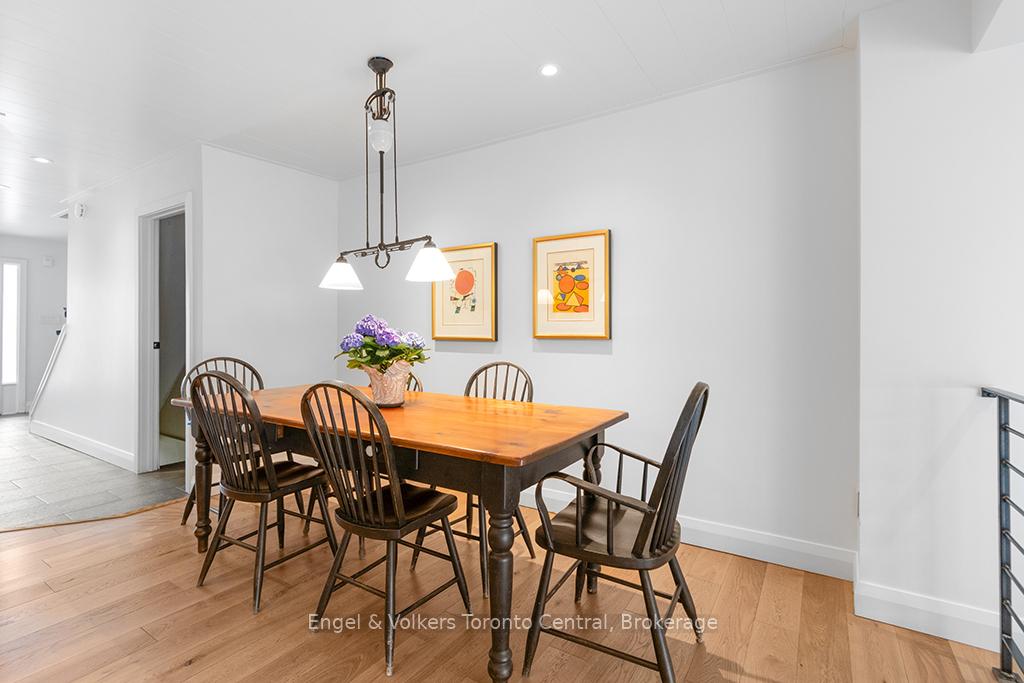 Photo 23 of 559 Tenth Street, Collingwood — HOMEH