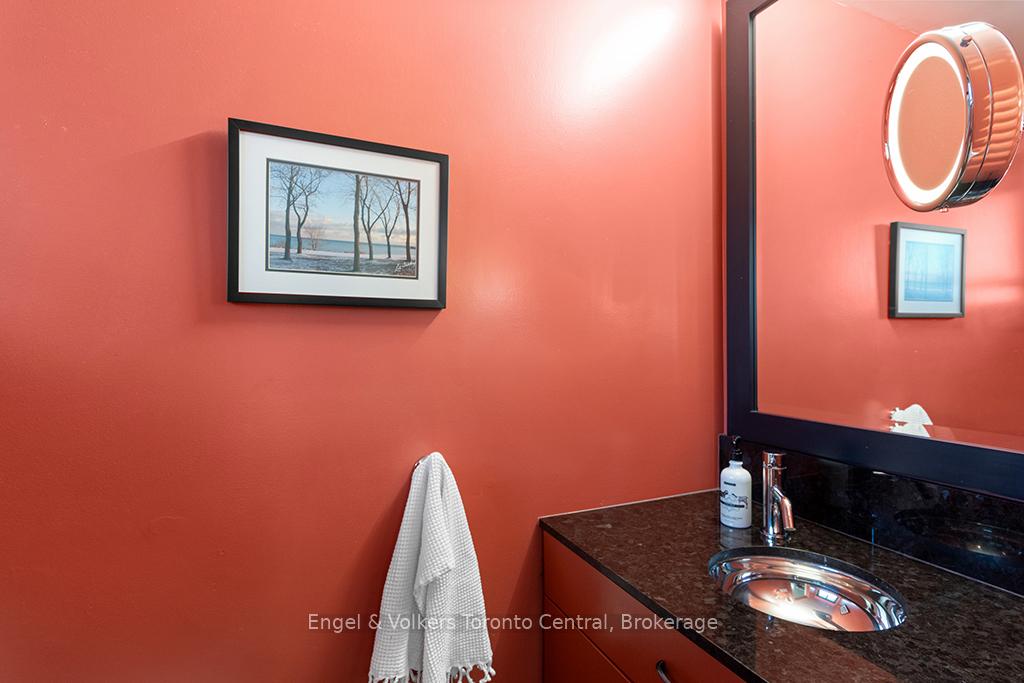 Photo 28 of 559 Tenth Street, Collingwood — HOMEH