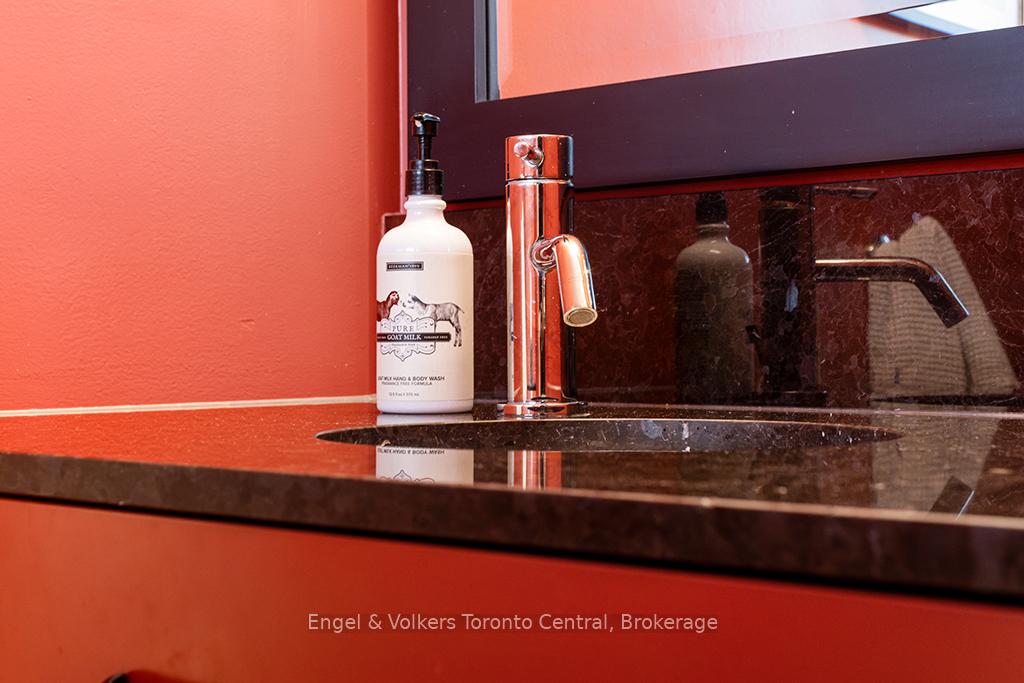 Photo 29 of 559 Tenth Street, Collingwood — HOMEH