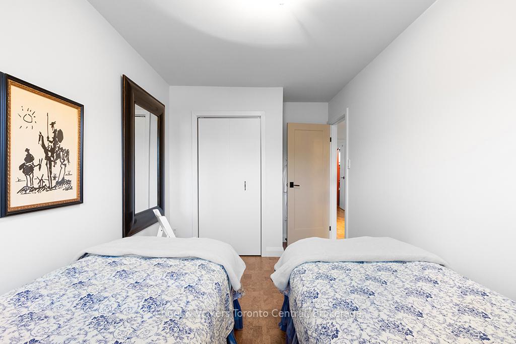 Photo 32 of 559 Tenth Street, Collingwood — HOMEH