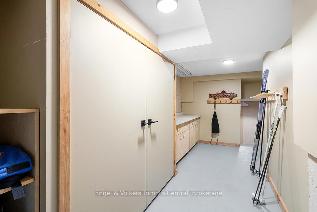 Photo 36 of 559 Tenth Street, Collingwood — HOMEH