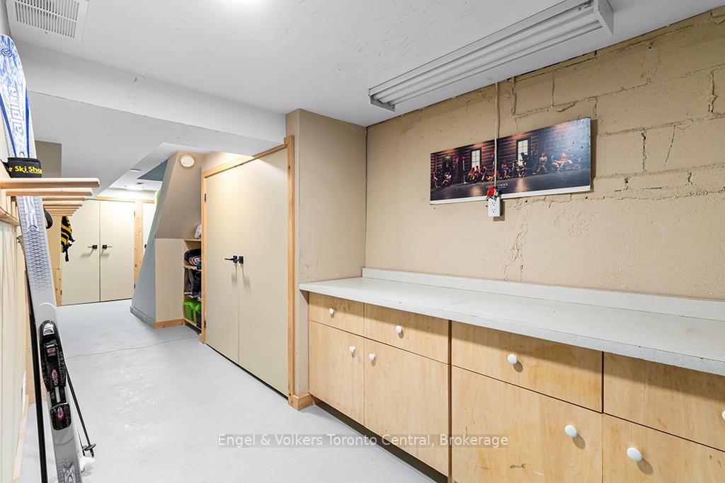 Photo 37 of 559 Tenth Street, Collingwood — HOMEH