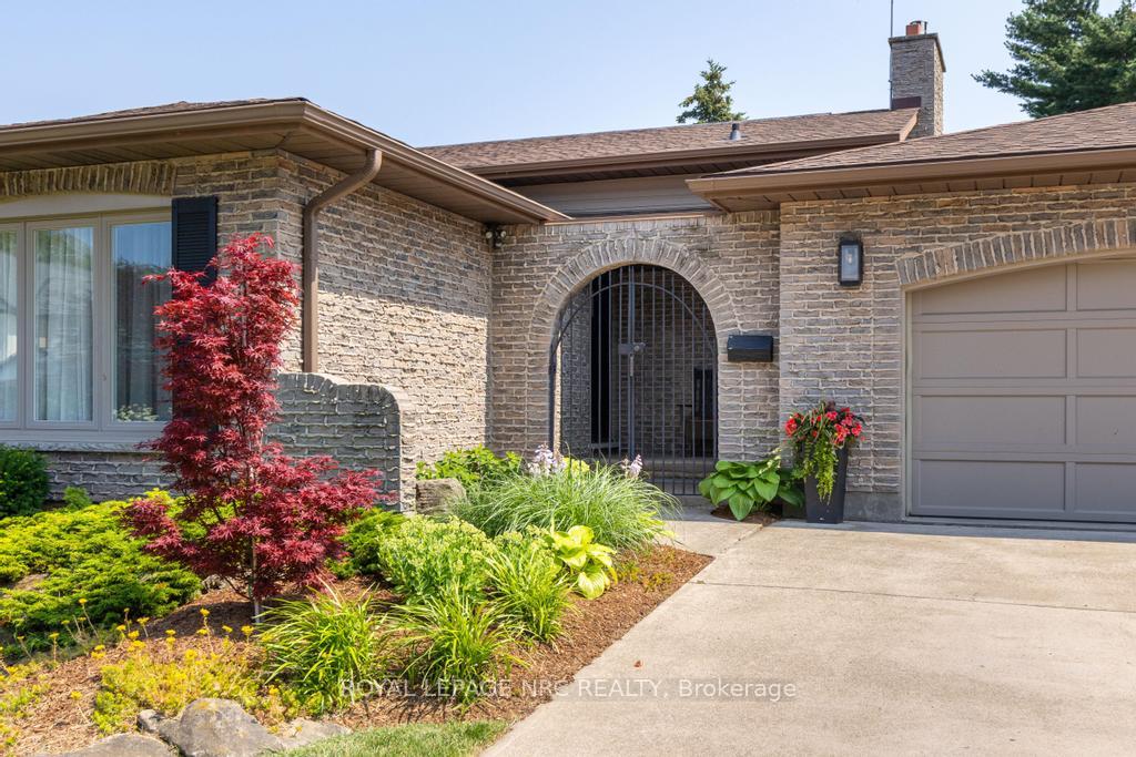 Photo 7 of 42 Beachview Drive, St. Catharines, Lakeshore — HOMEH