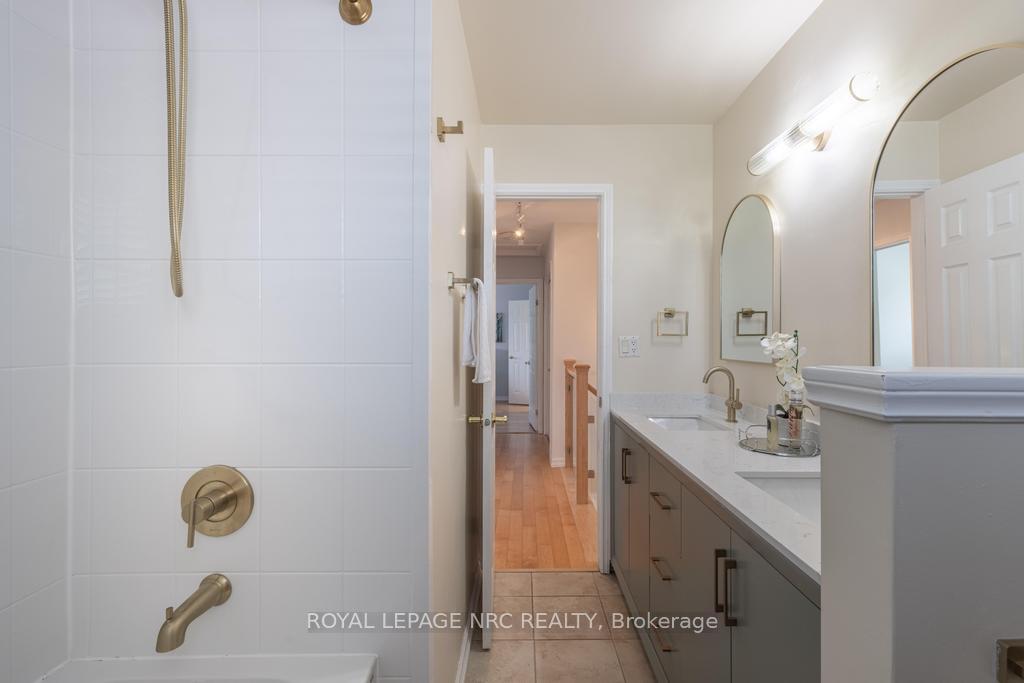 Photo 29 of 42 Beachview Drive, St. Catharines, Lakeshore — HOMEH