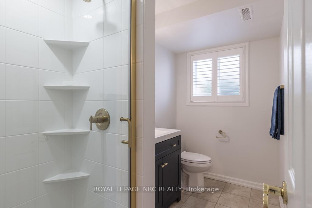 Photo 35 of 42 Beachview Drive, St. Catharines, Lakeshore — HOMEH