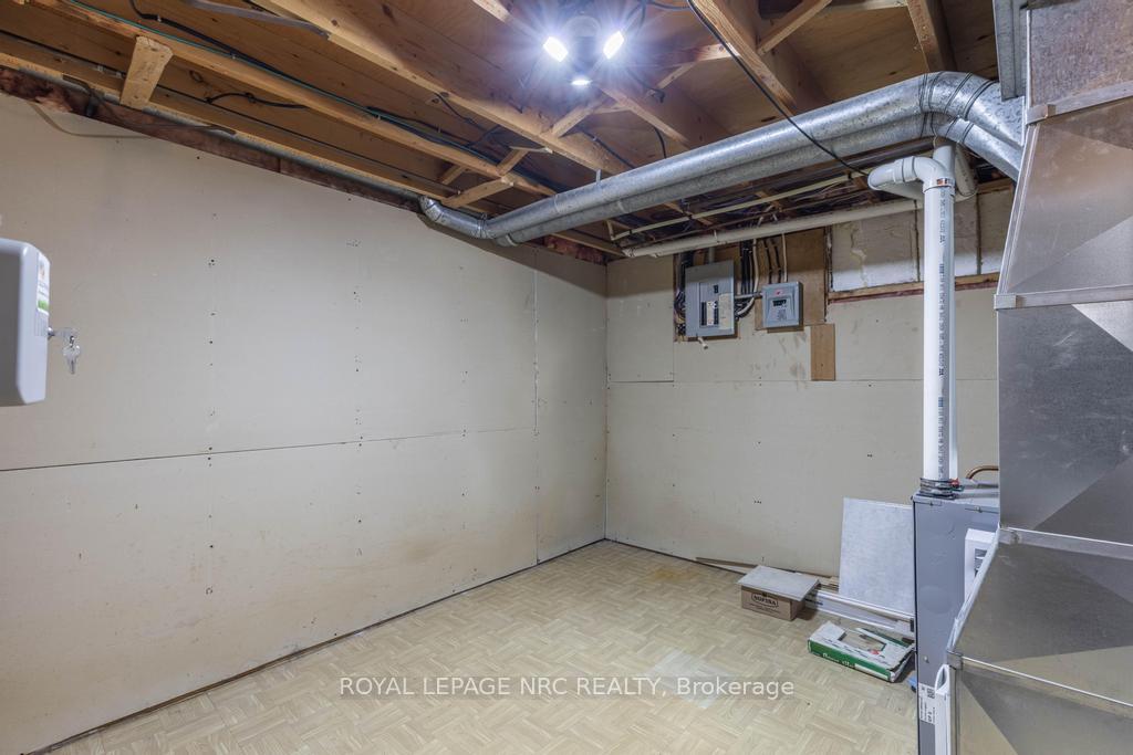 Photo 38 of 42 Beachview Drive, St. Catharines, Lakeshore — HOMEH