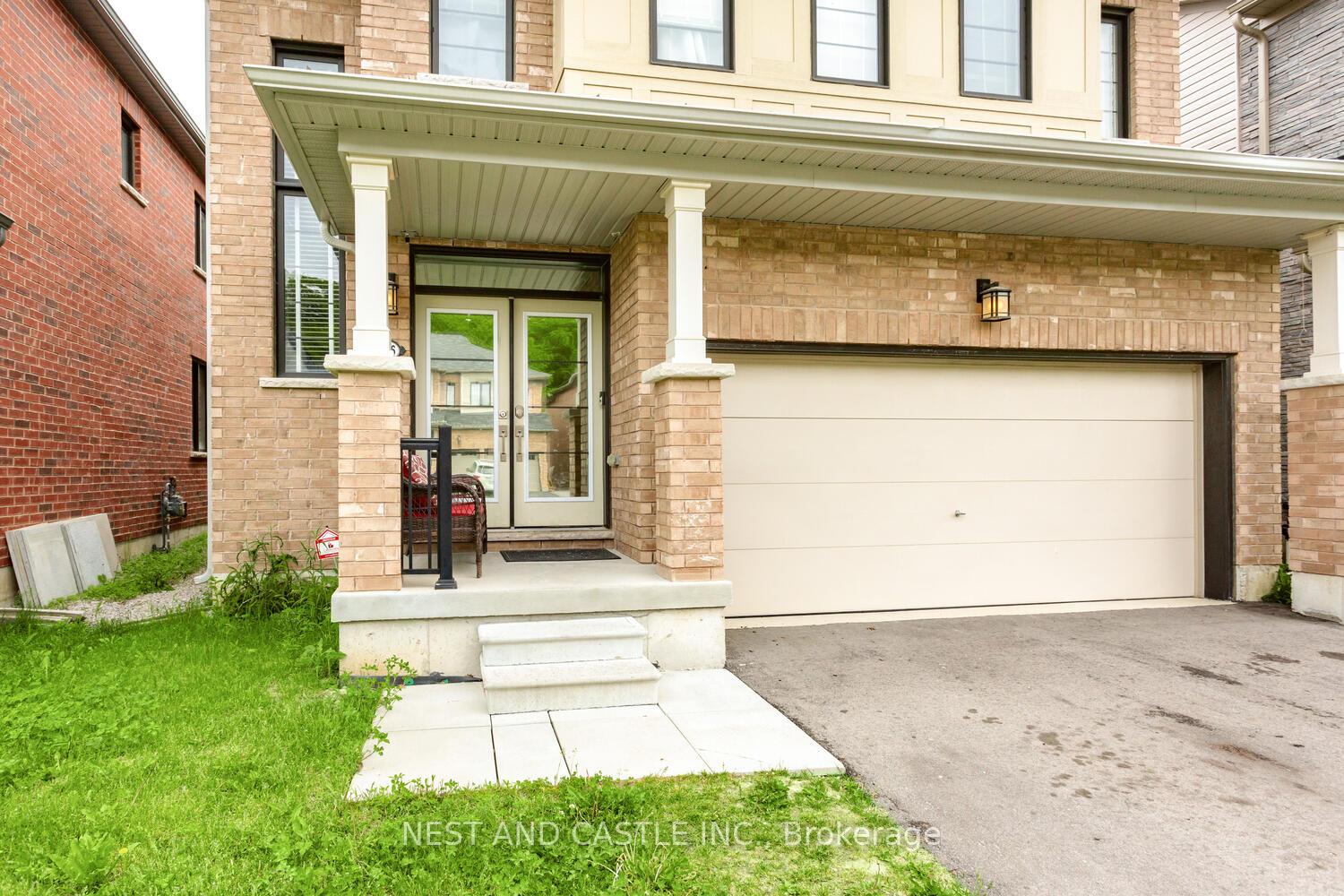 Photo 2 of 146 Cactus Crescent, Hamilton, Stoney Creek Mountain — HOMEH