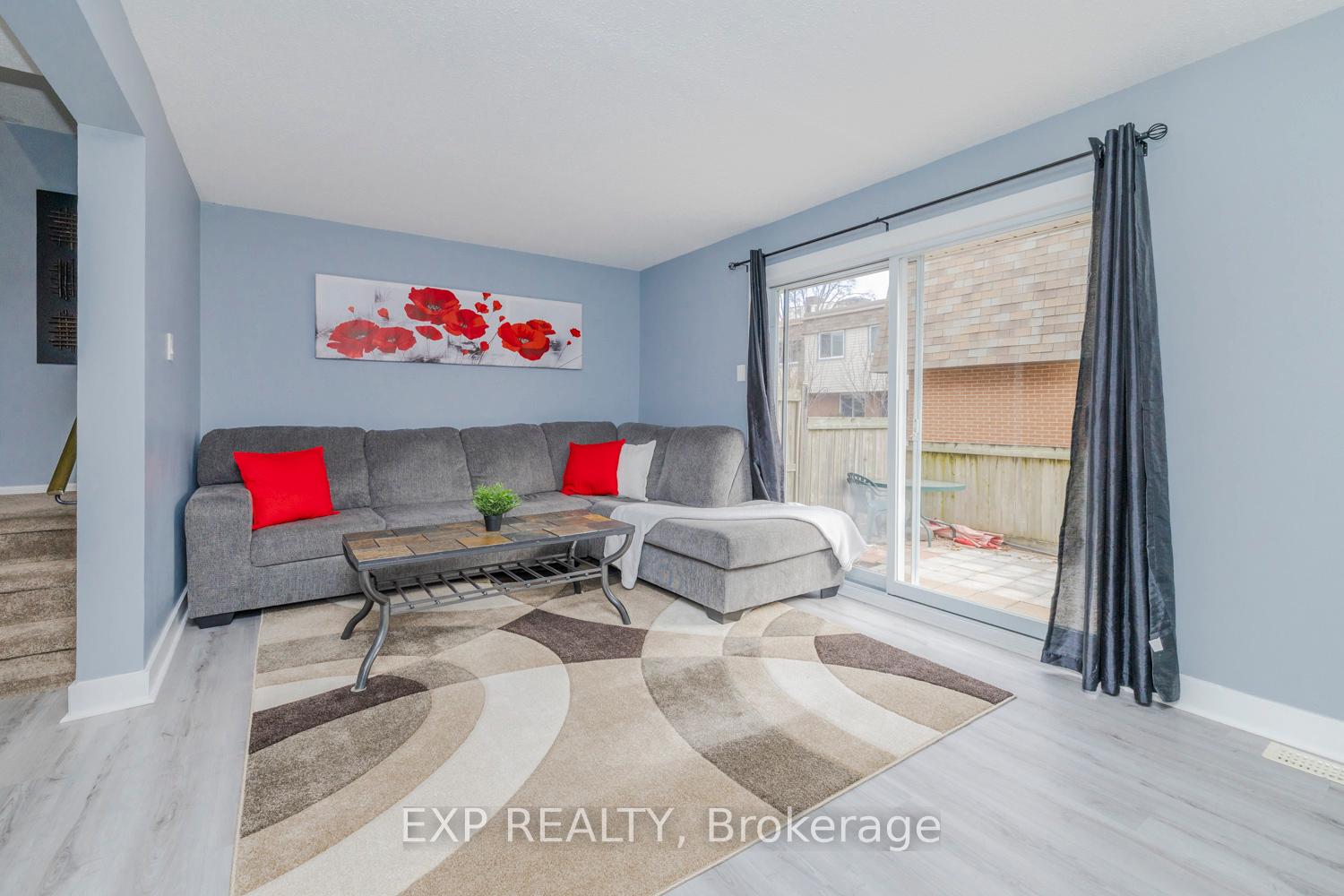 Photo 14 of 9 Corley Place, Ottawa, Heron Gate/Industrial Park — HOMEH