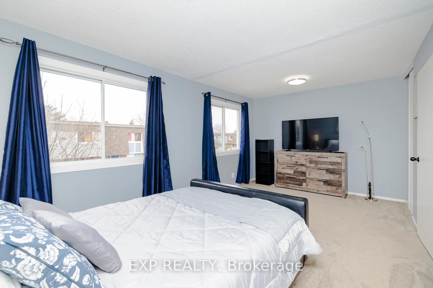 Photo 22 of 9 Corley Place, Ottawa, Heron Gate/Industrial Park — HOMEH