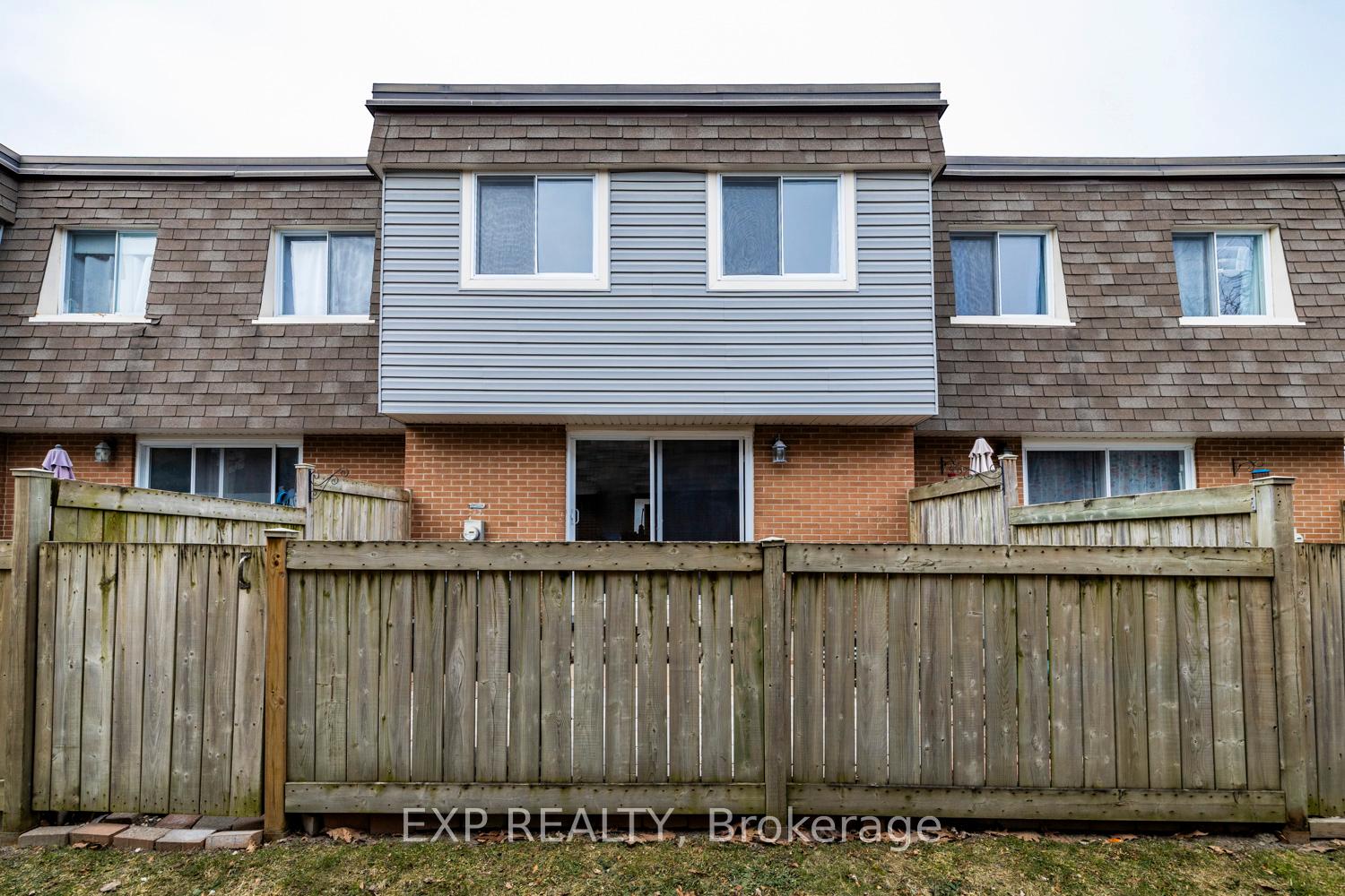 Photo 34 of 9 Corley Place, Ottawa, Heron Gate/Industrial Park — HOMEH