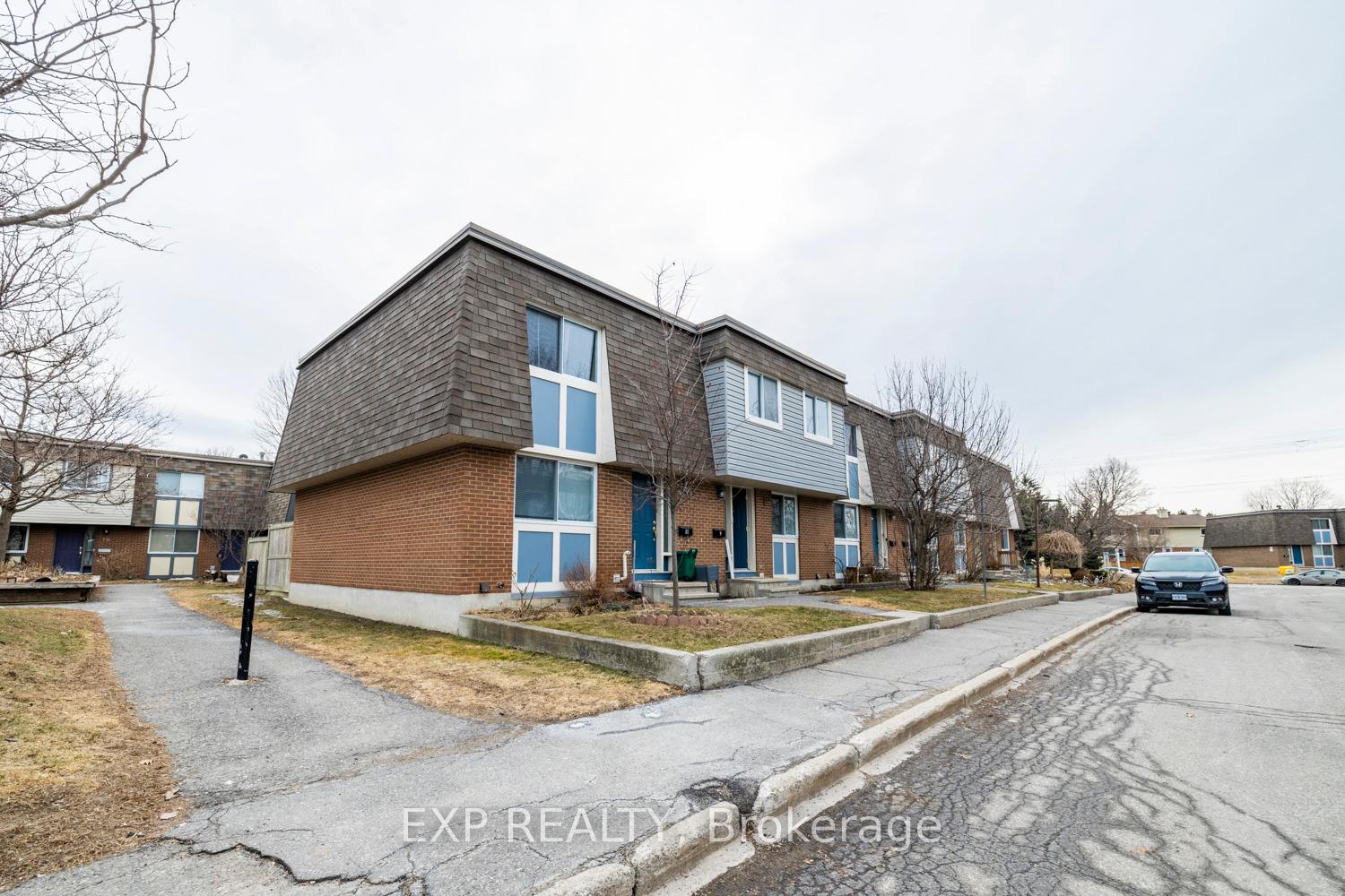 Photo 36 of 9 Corley Place, Ottawa, Heron Gate/Industrial Park — HOMEH