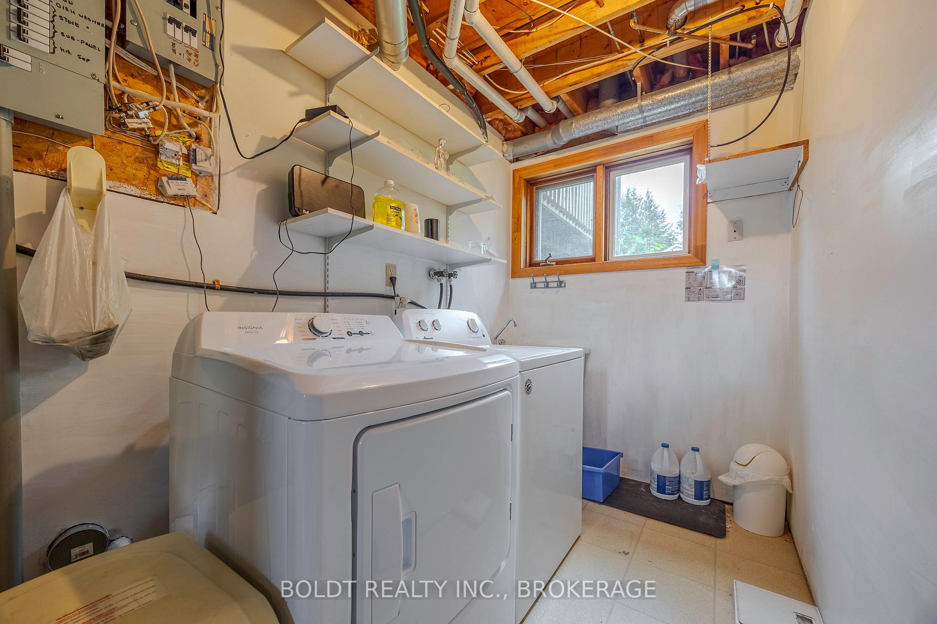 Photo 24 of 101 Arthur Street, St. Catharines, Lakeshore — HOMEH