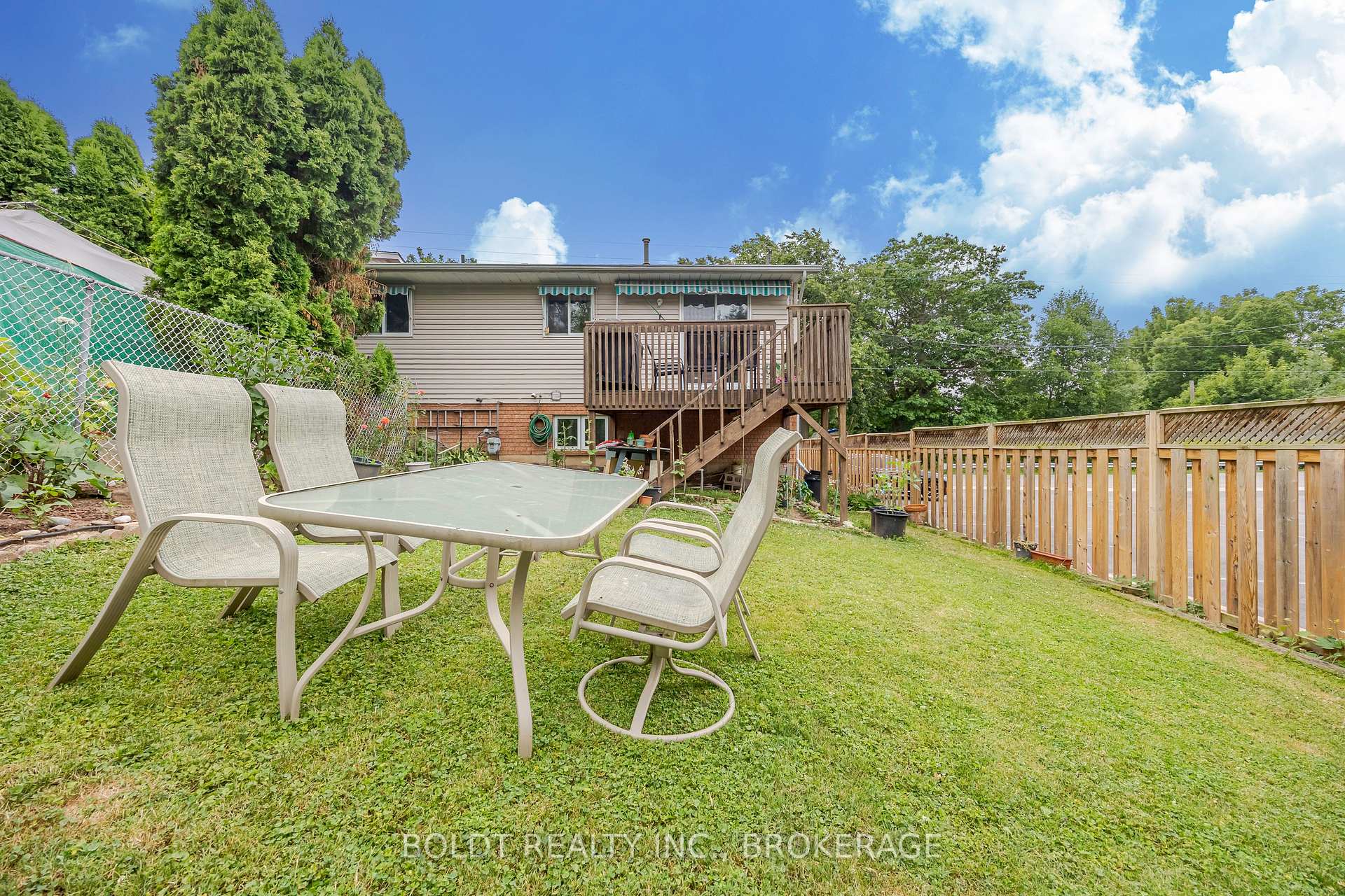 Photo 25 of 101 Arthur Street, St. Catharines, Lakeshore — HOMEH