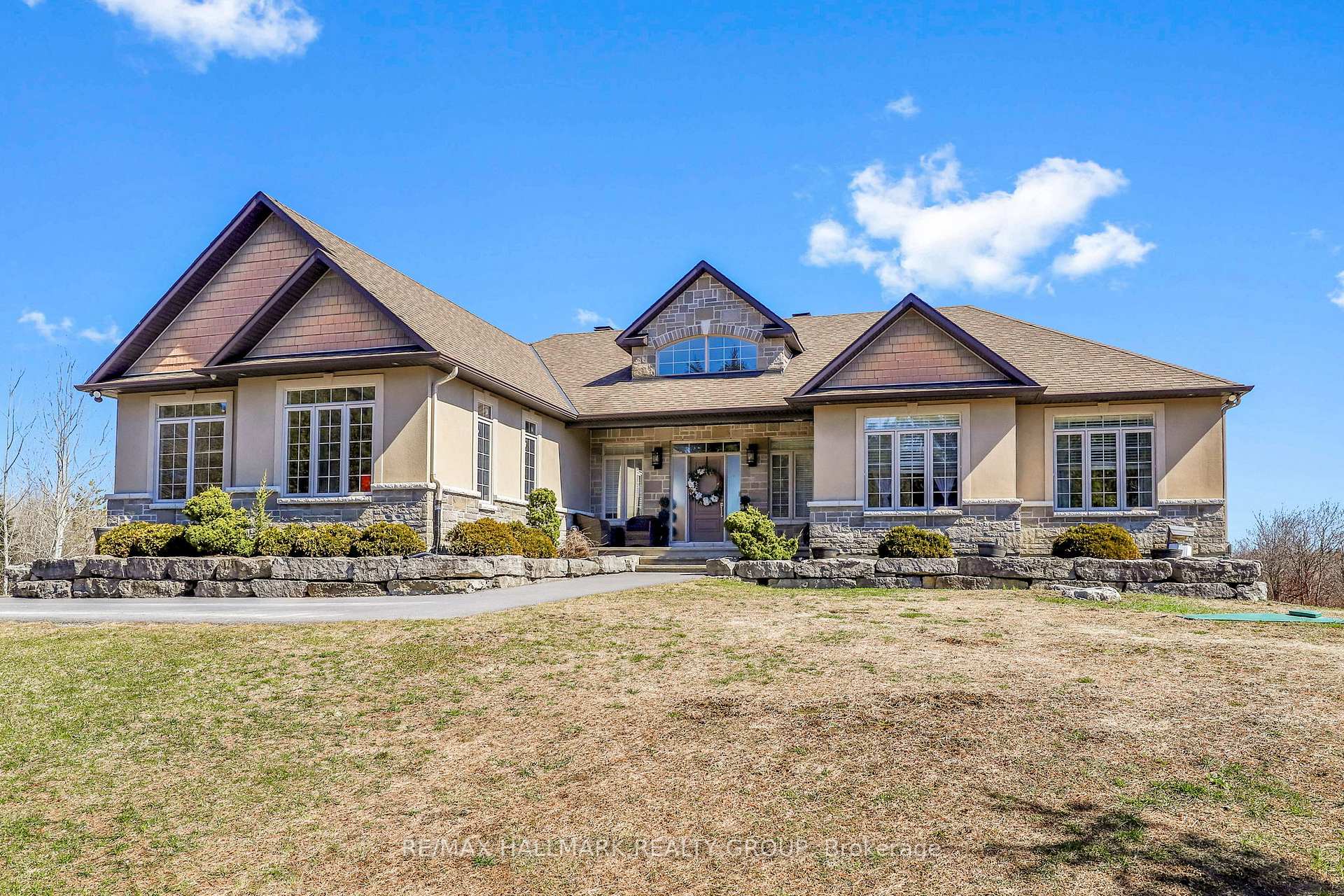 Photo 2 of 904 David Manchester Road, Ottawa, Huntley Ward (South West) — HOMEH
