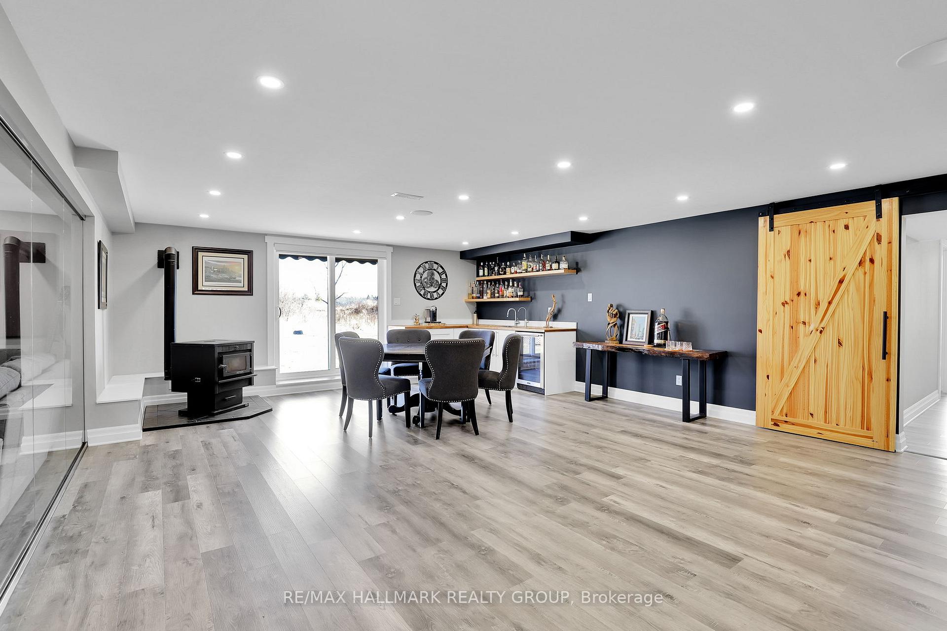 Photo 32 of 904 David Manchester Road, Ottawa, Huntley Ward (South West) — HOMEH
