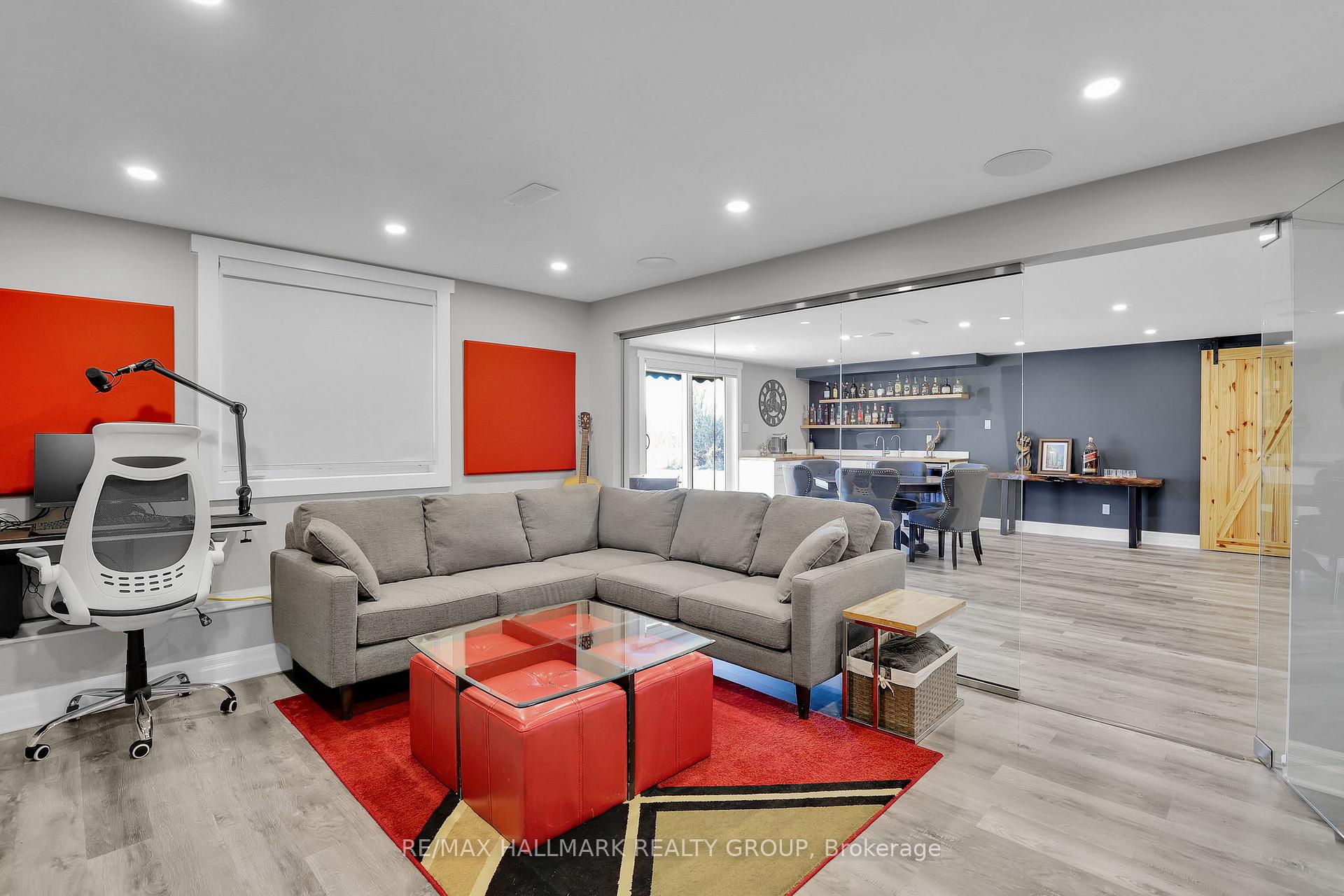 Photo 37 of 904 David Manchester Road, Ottawa, Huntley Ward (South West) — HOMEH