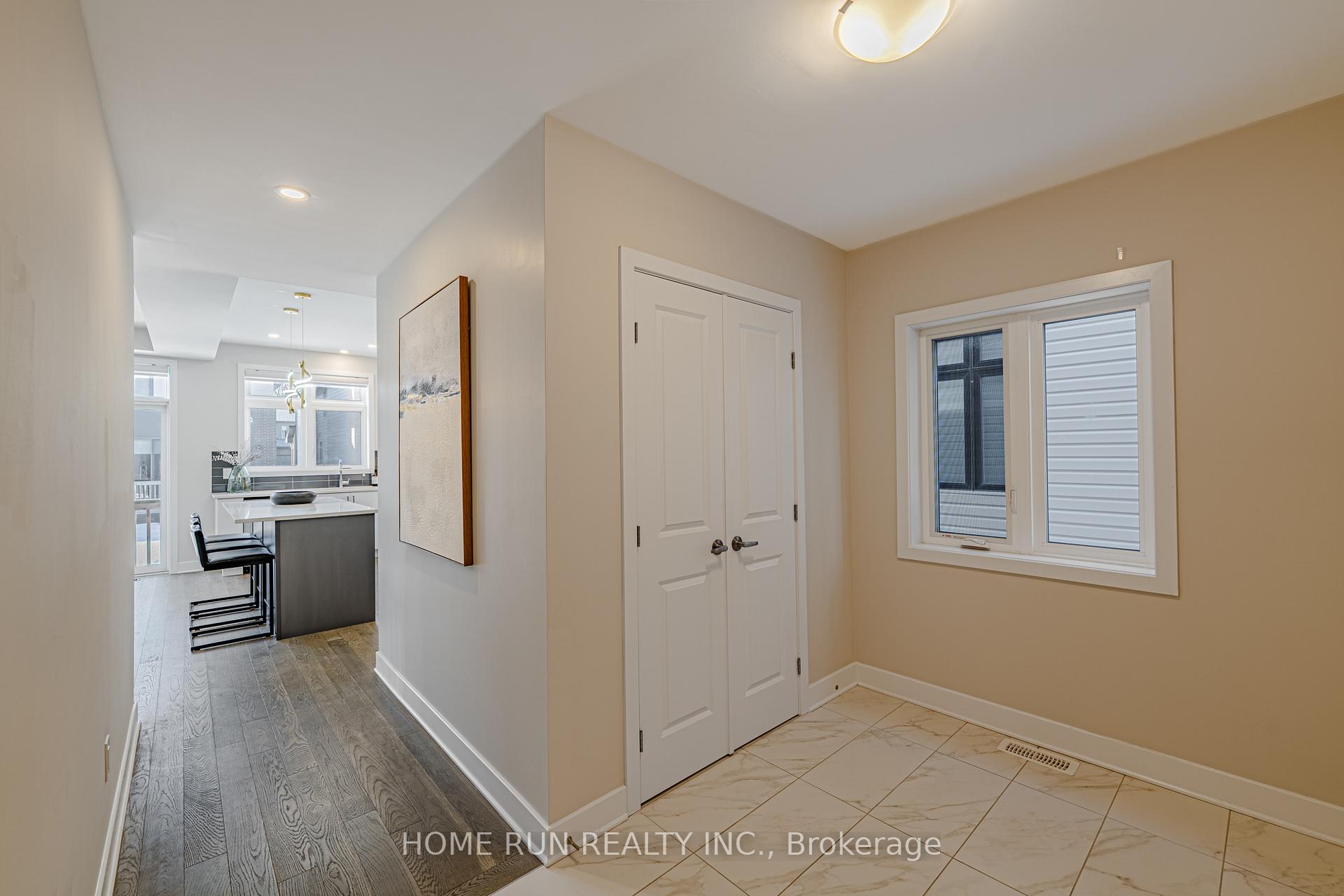 Photo 21 of 23 Whooping Crane Ridge, Ottawa, Riverside South/Gloucester Glen — HOMEH