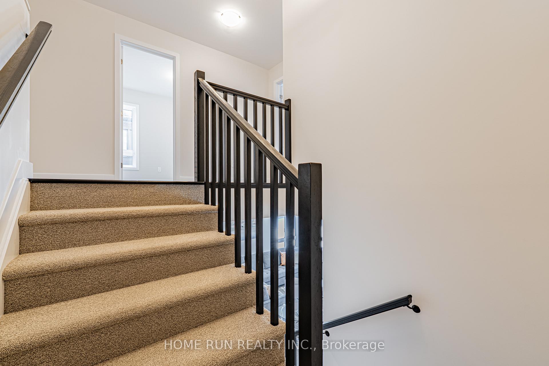 Photo 22 of 23 Whooping Crane Ridge, Ottawa, Riverside South/Gloucester Glen — HOMEH
