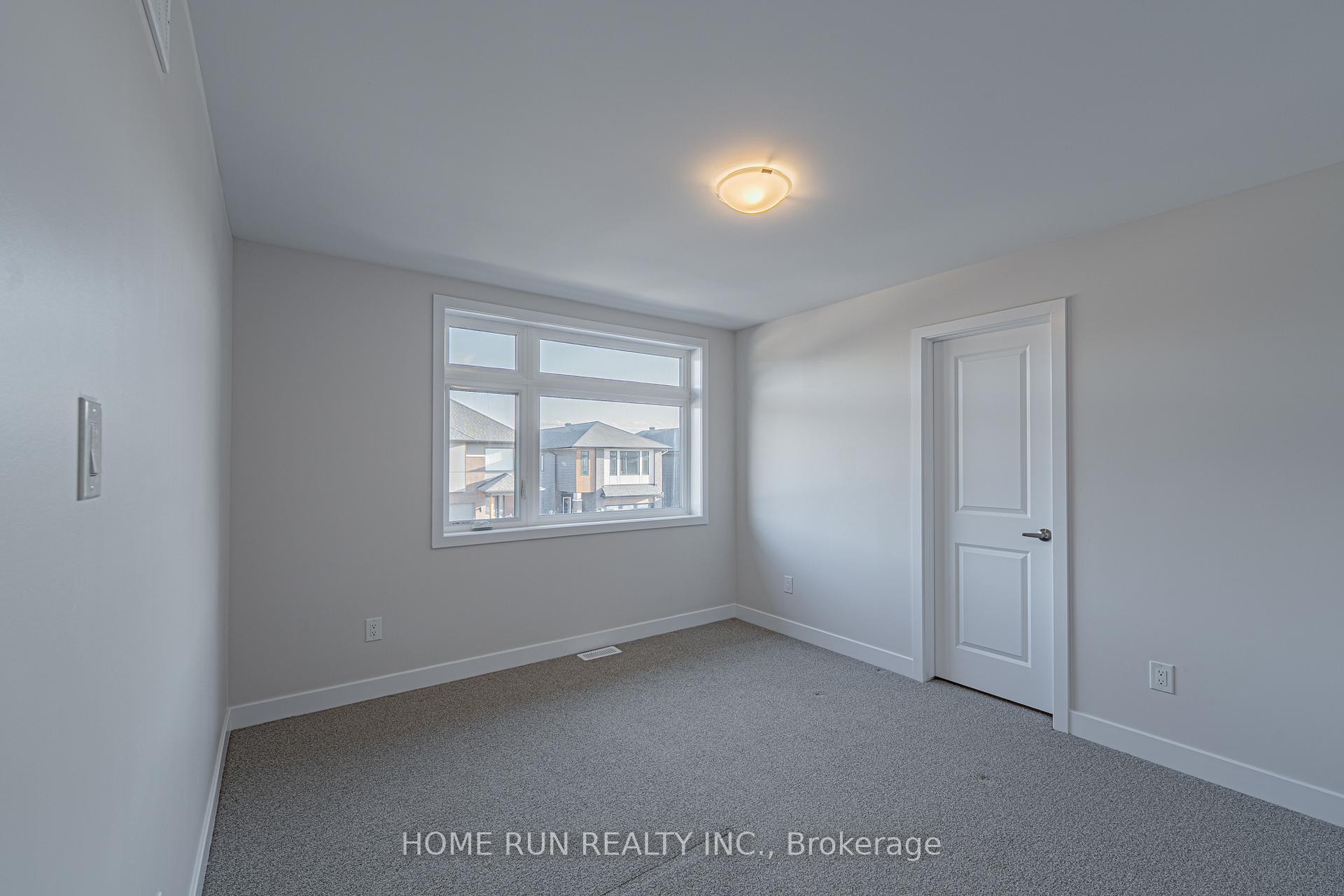 Photo 32 of 23 Whooping Crane Ridge, Ottawa, Riverside South/Gloucester Glen — HOMEH